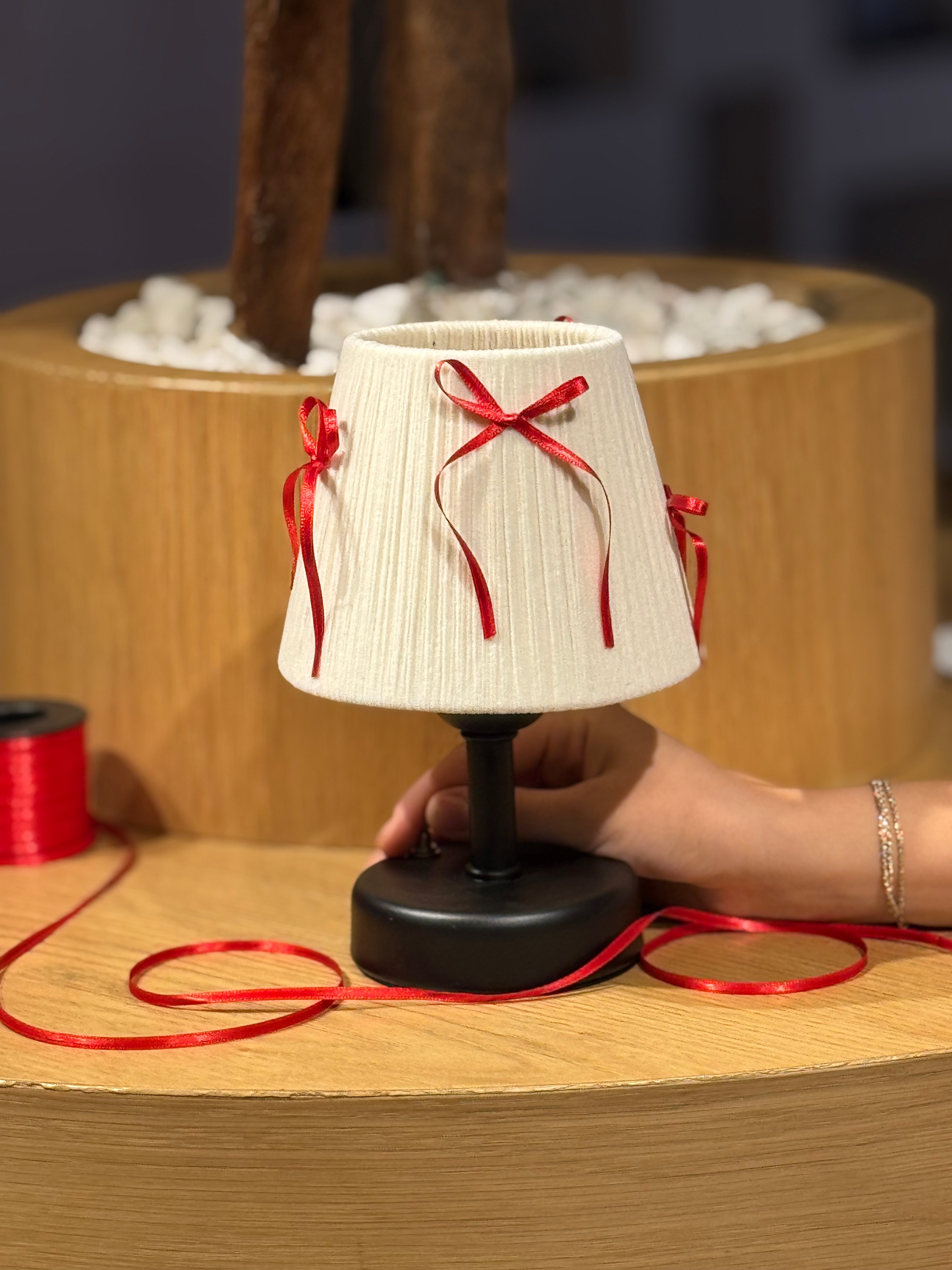 Cream Velvet Suede Black Bow Ribbon Wireless Table Lamp Black Metal Lampshade Lighting