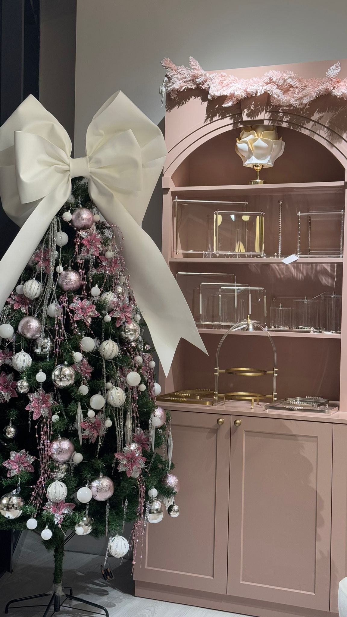 Büyük Dekoratif Eva Fiyonk – 100 cm | Yılbaşı Ağacı, Kapı Süsü, Etkinlik ve Mağaza Dekoru