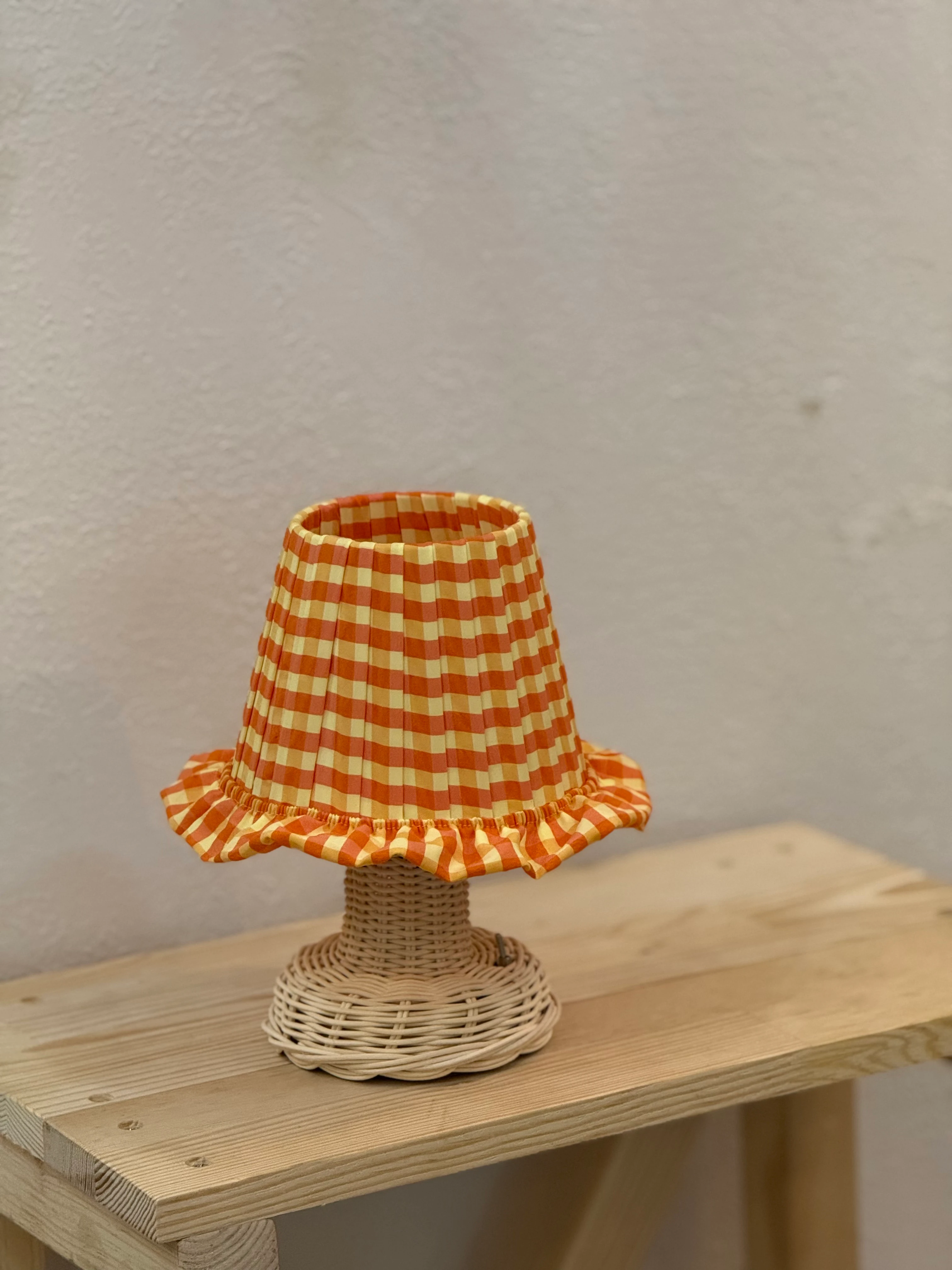 Giallo Turuncu - Sarı Pötikare Kablosuz Pilli Masa Lambası