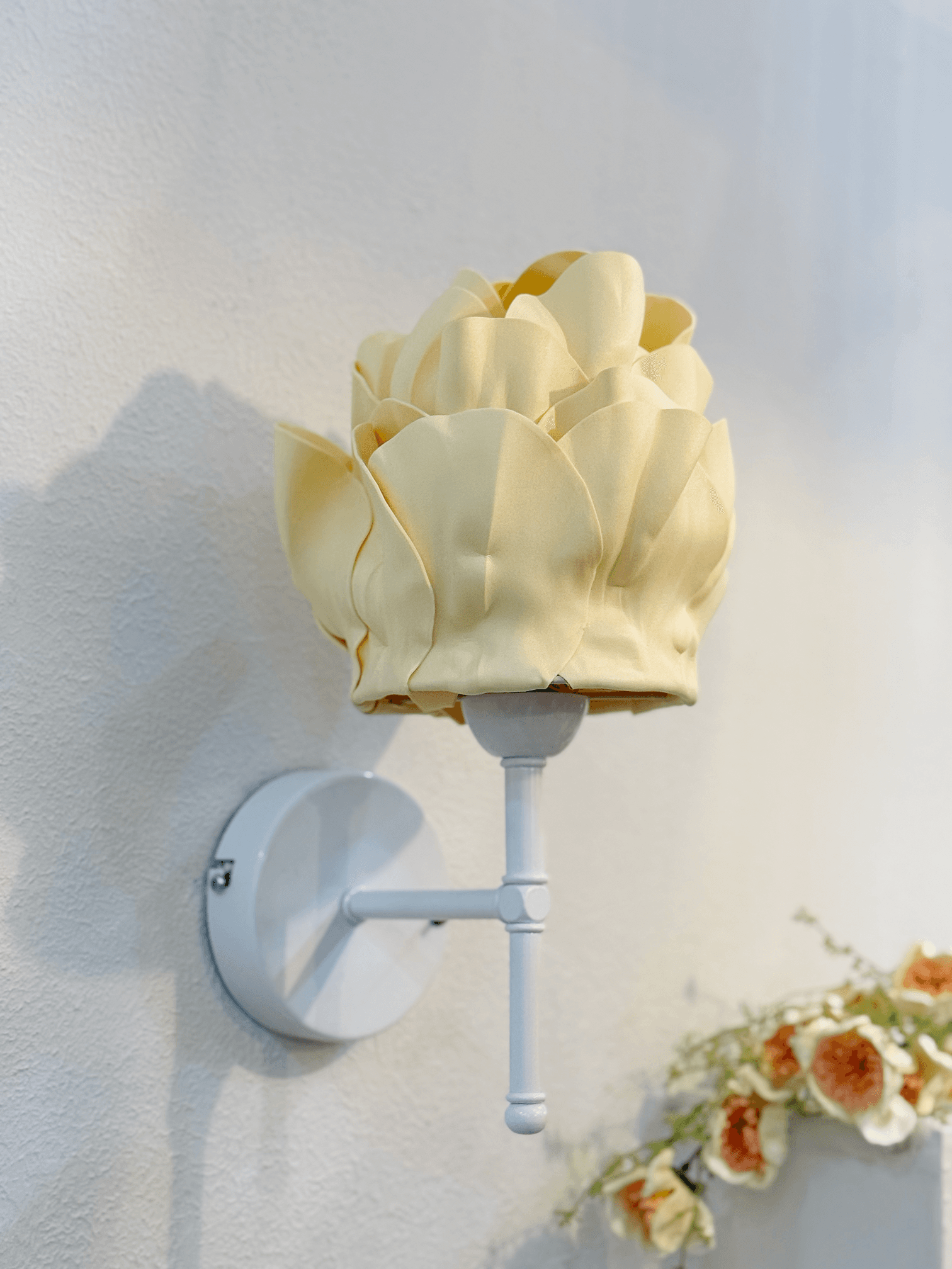 Butter Yellow - Sarı Eva Anemon Tasarım Kablosuz Pilli Aplik - Alt Beyaz Tüm Boy 35 cm