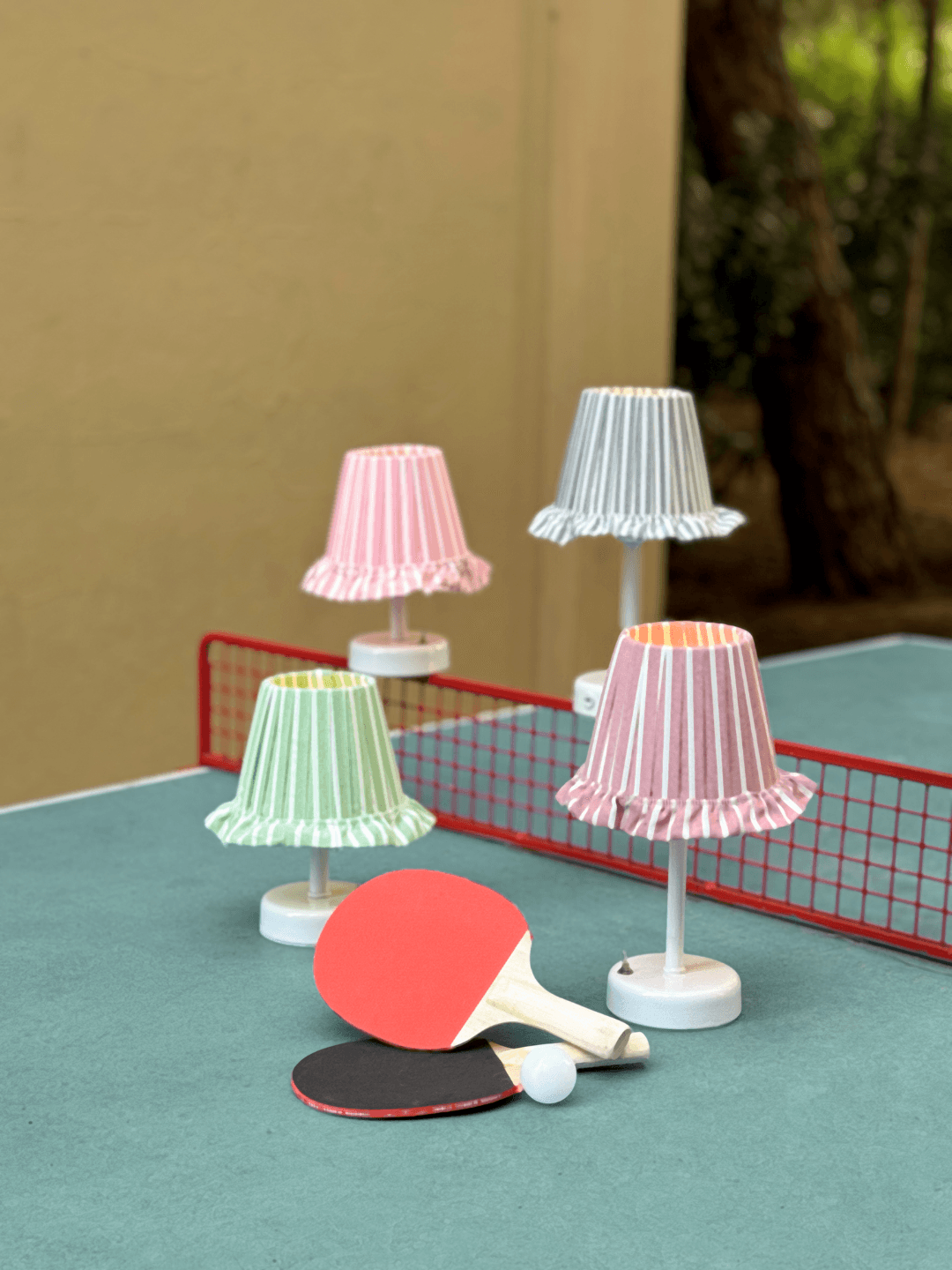 Match Point Yeşil Çizgili Kablosuz Pilli Masa Lambası - Alt Beyaz