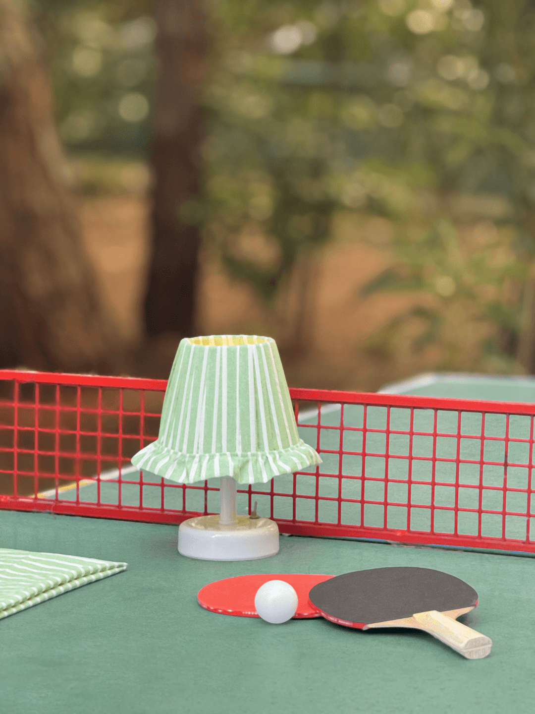 Match Point Yeşil Çizgili Kablosuz Pilli Masa Lambası - Alt Beyaz