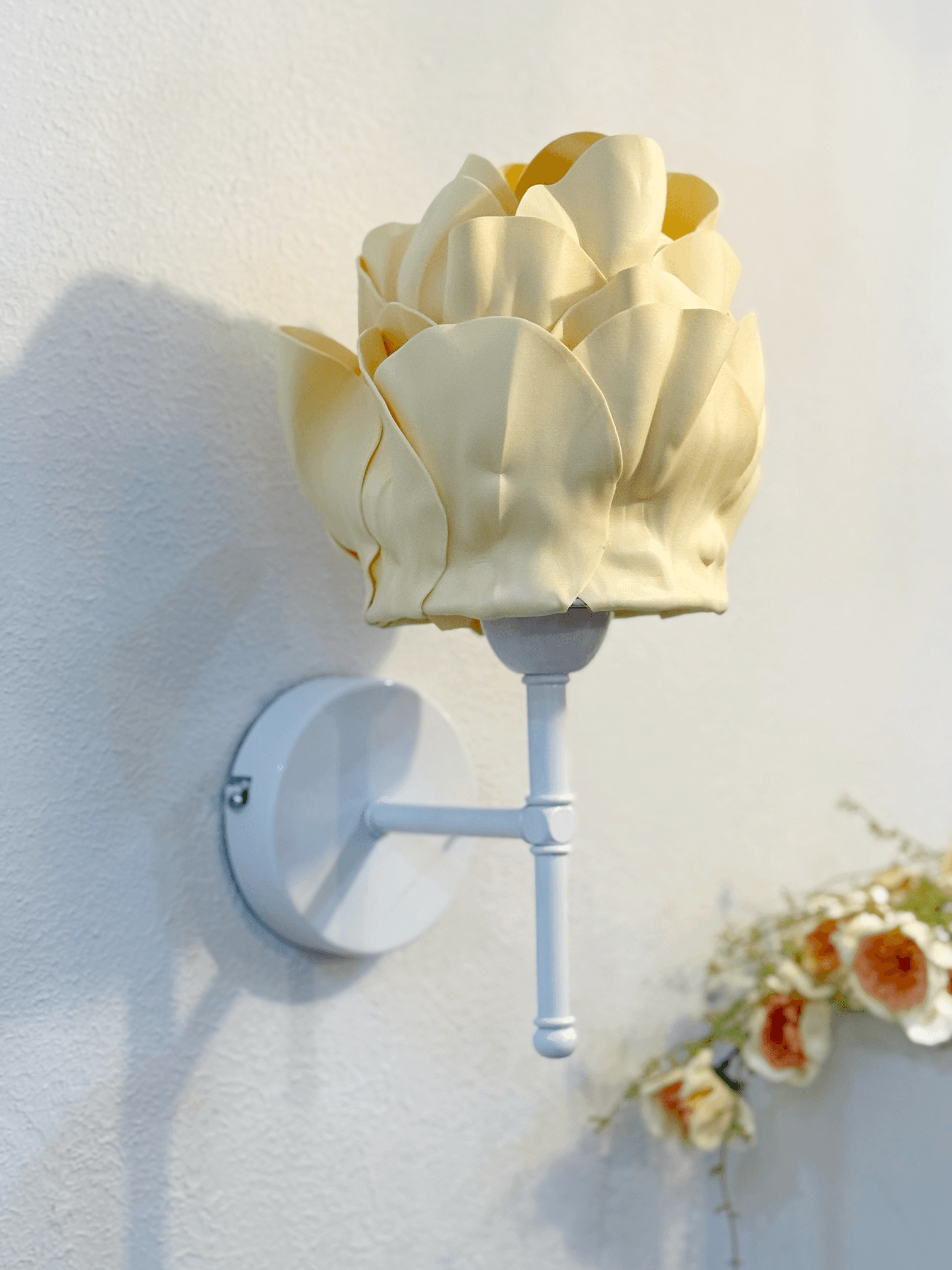 Butter Yellow - Sarı Eva Anemon Tasarım Kablosuz Pilli Aplik - Alt Beyaz Tüm Boy 35 cm