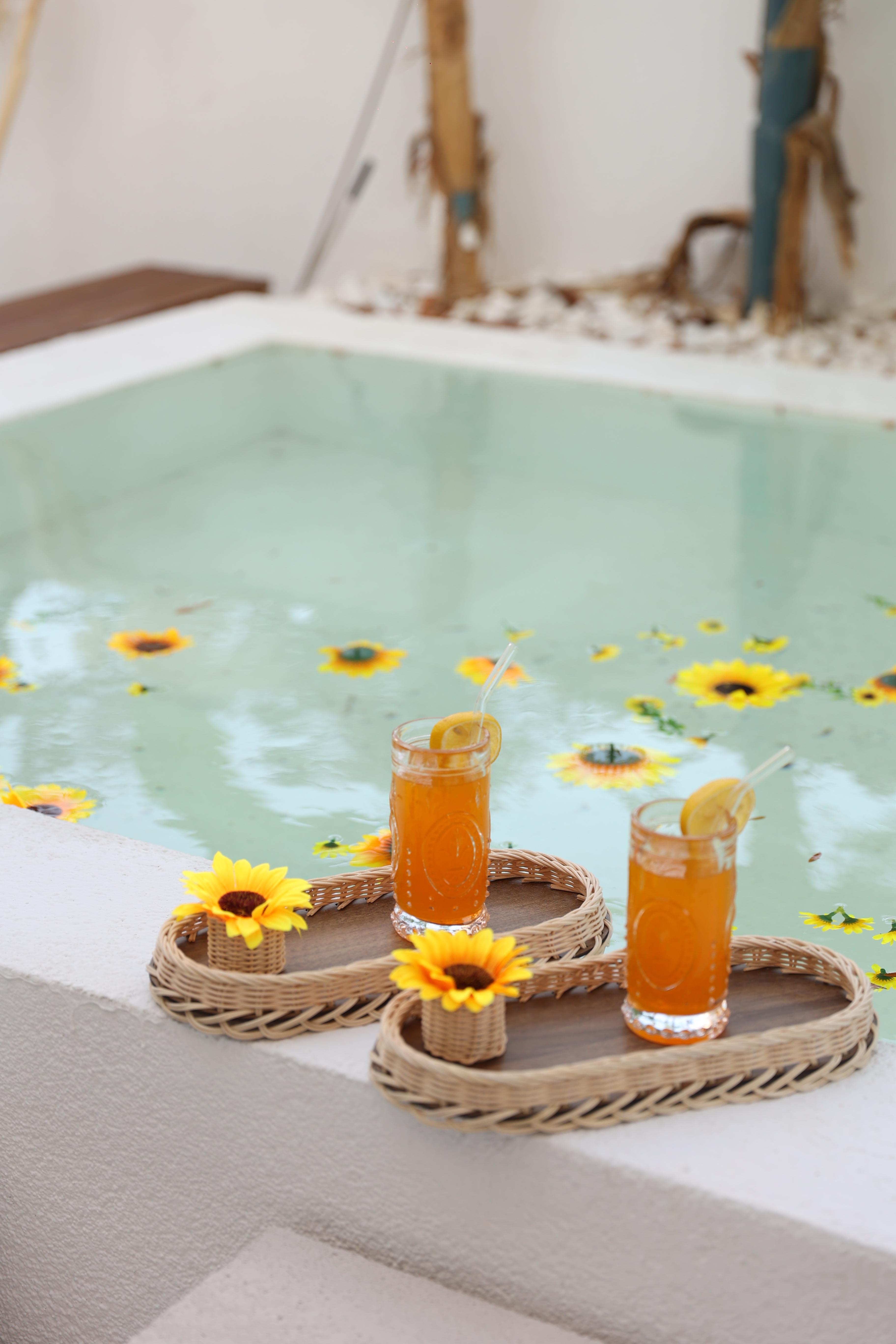 4'lü Rattan Düzenleyici Tepsi & Ayçiçeği Sunflower Sunum Seti Kahve Sunumluğu (ÇİÇEK DAHİLDİR)