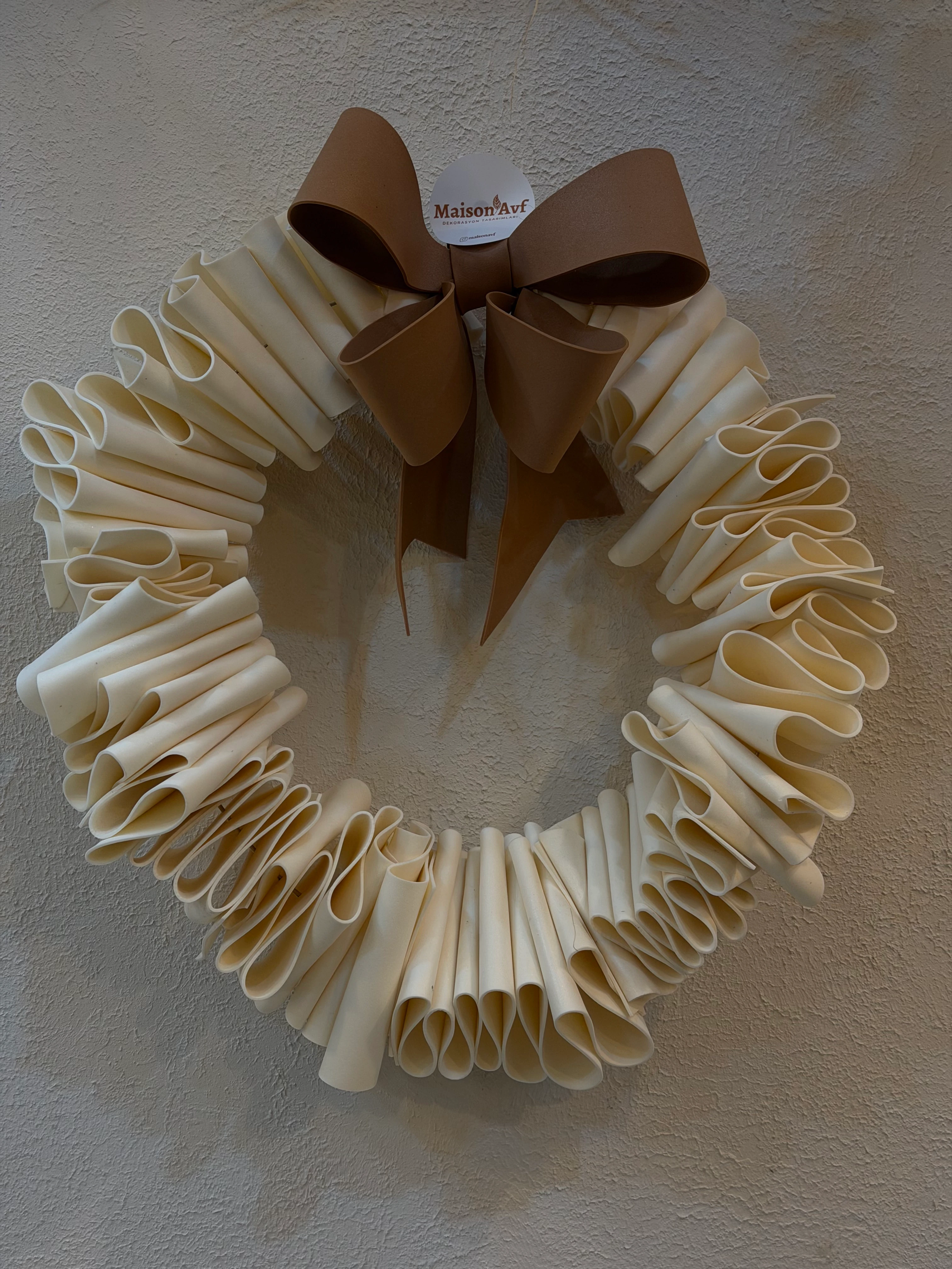 Krem Eva Kahverengi Fiyonk Dekoratif Kapı & Duvar Süsü