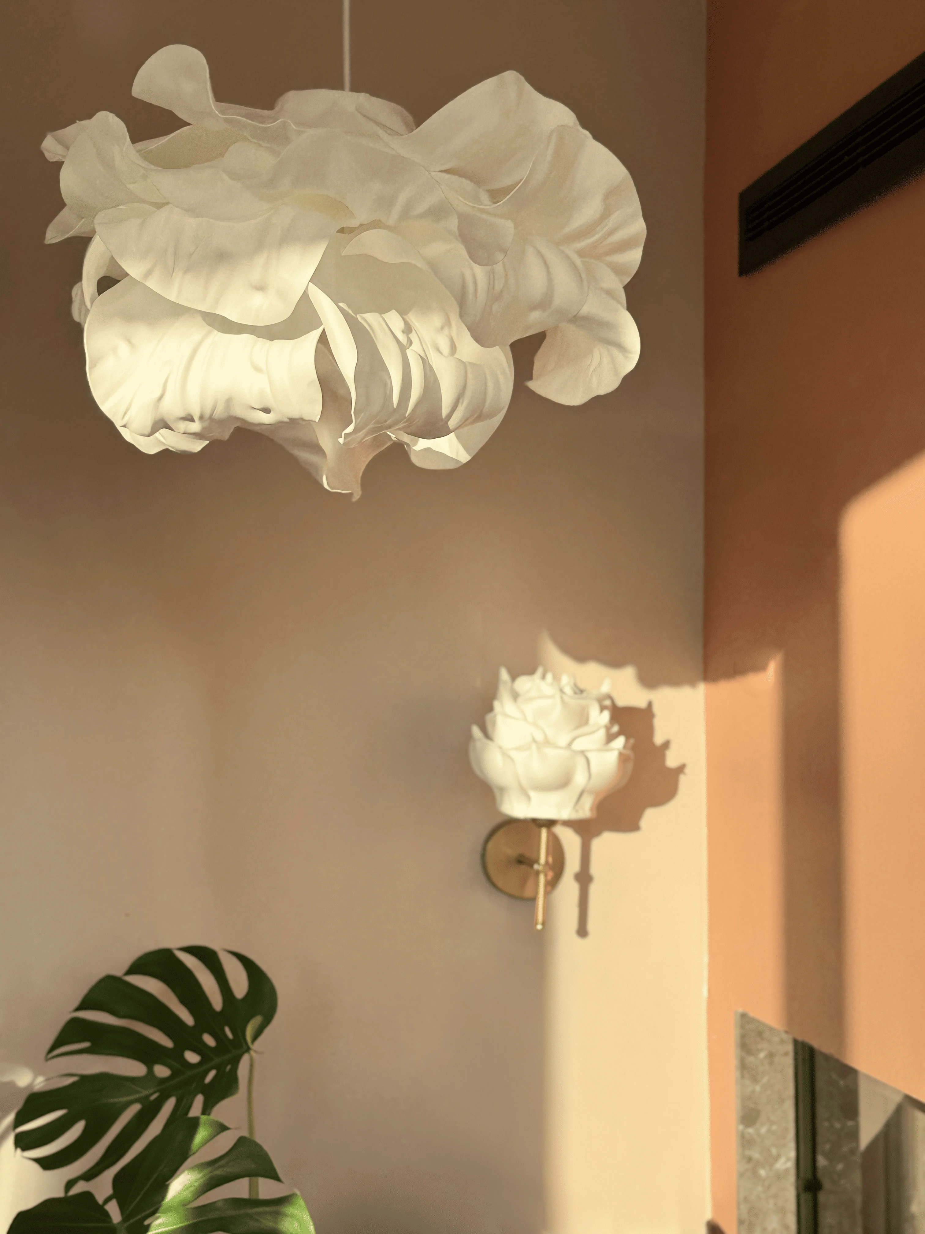 Modern Eva Anemon Beyaz Tasarım Sarkıt Avize 45 cm