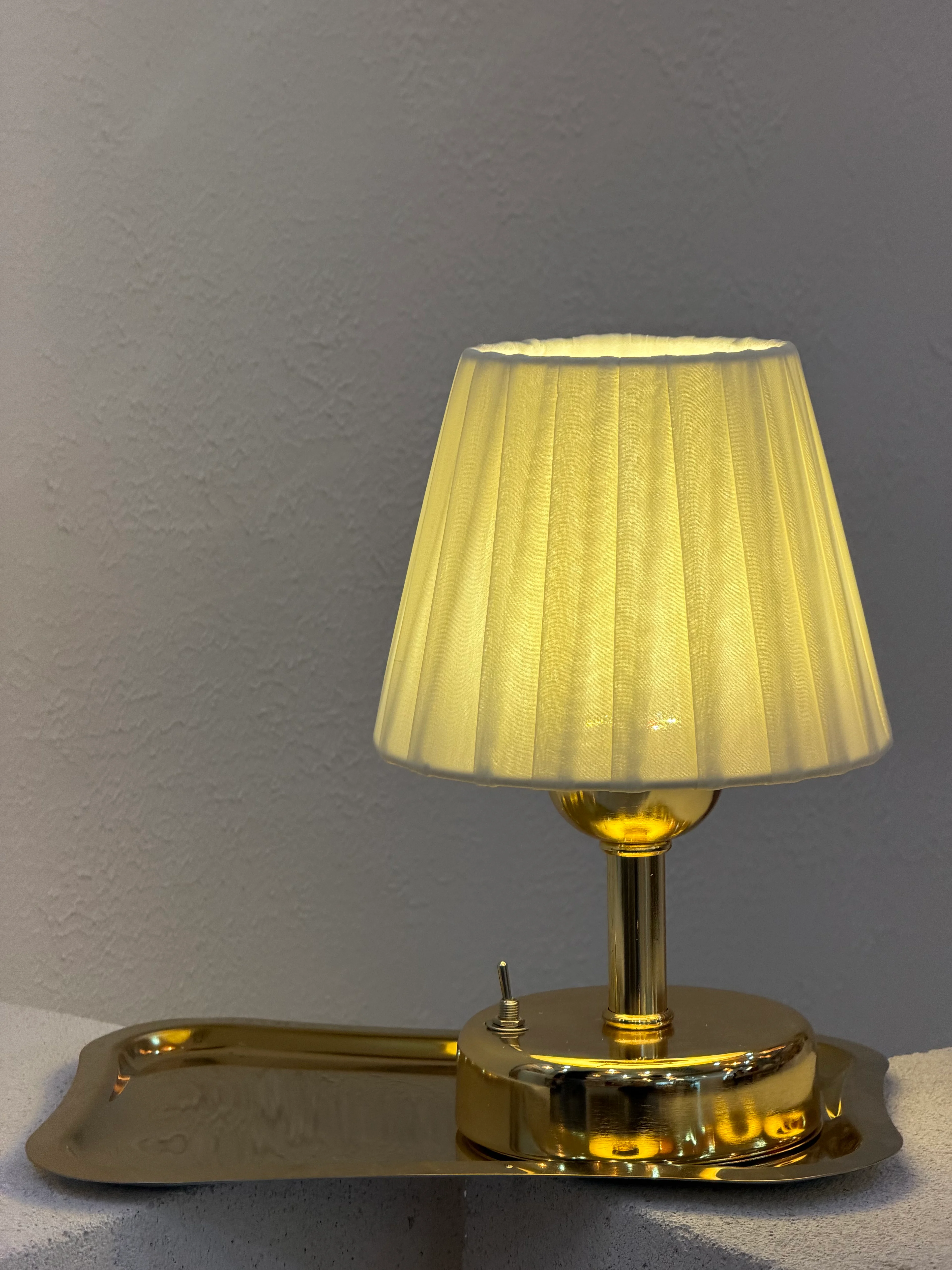 2'li Set Osmanlı İpeği Kablosuz Pilli Masa Lambası Alt Parlak Gold & Gold Tepsi 