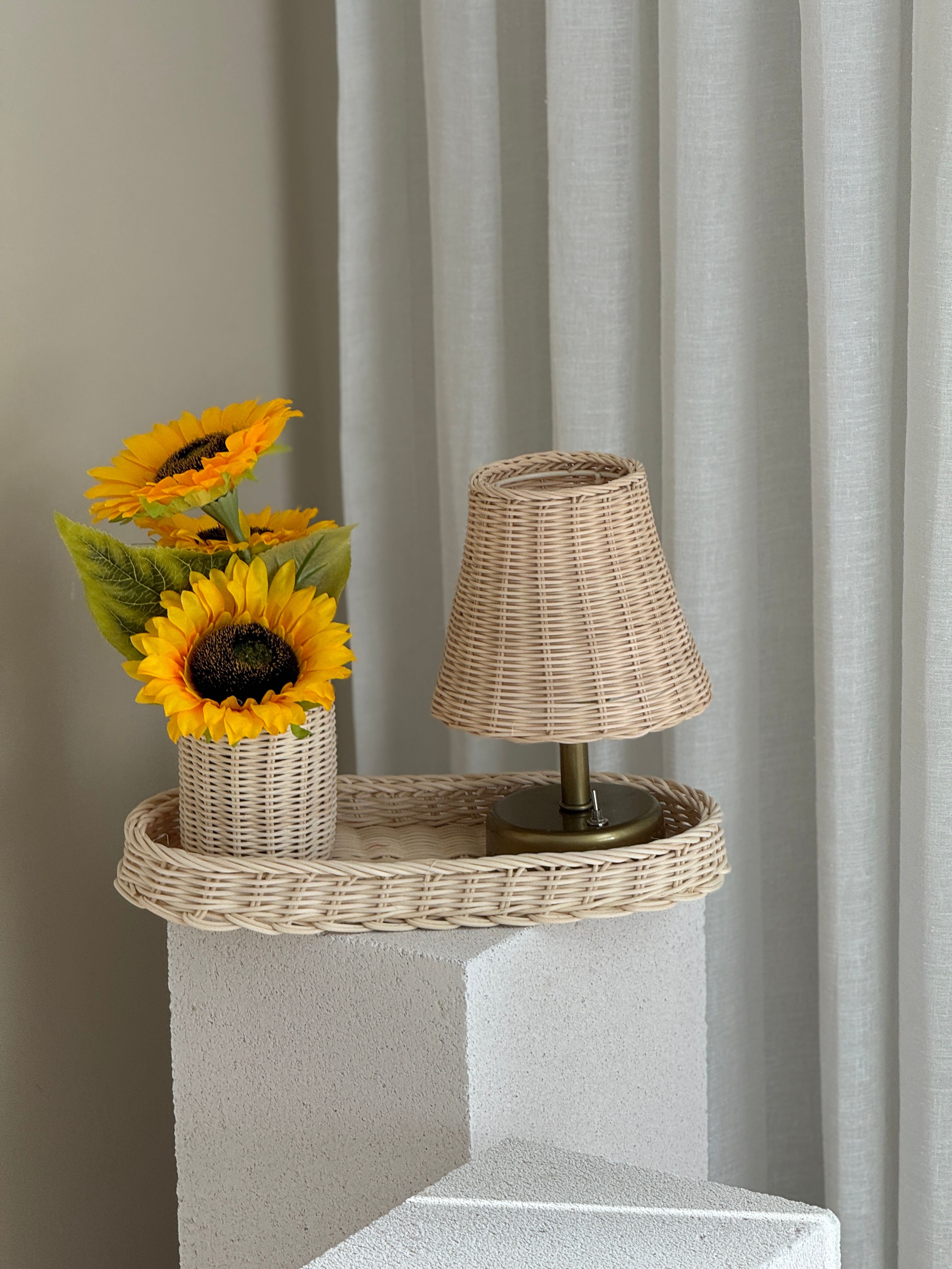 4'lü Rattan Masa Lambası - Alt Eskitme Gold & Düzenleyici & Vazo & Ayçiçeği 