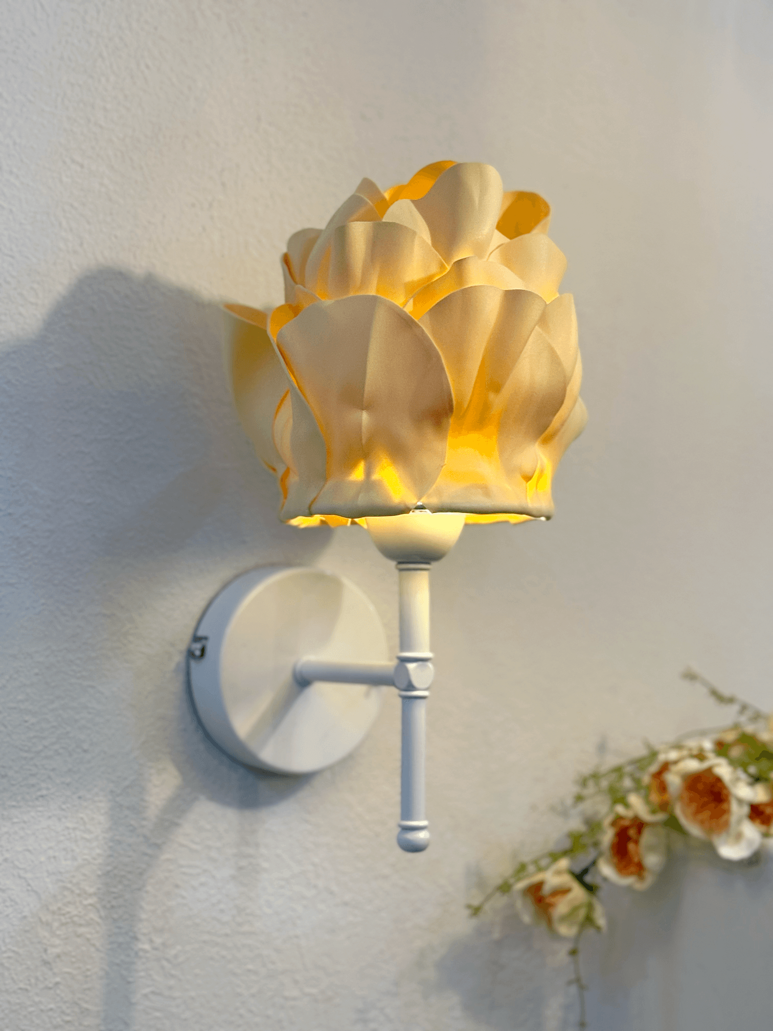 Butter Yellow - Sarı Eva Anemon Tasarım Kablosuz Pilli Aplik - Alt Beyaz Tüm Boy 35 cm