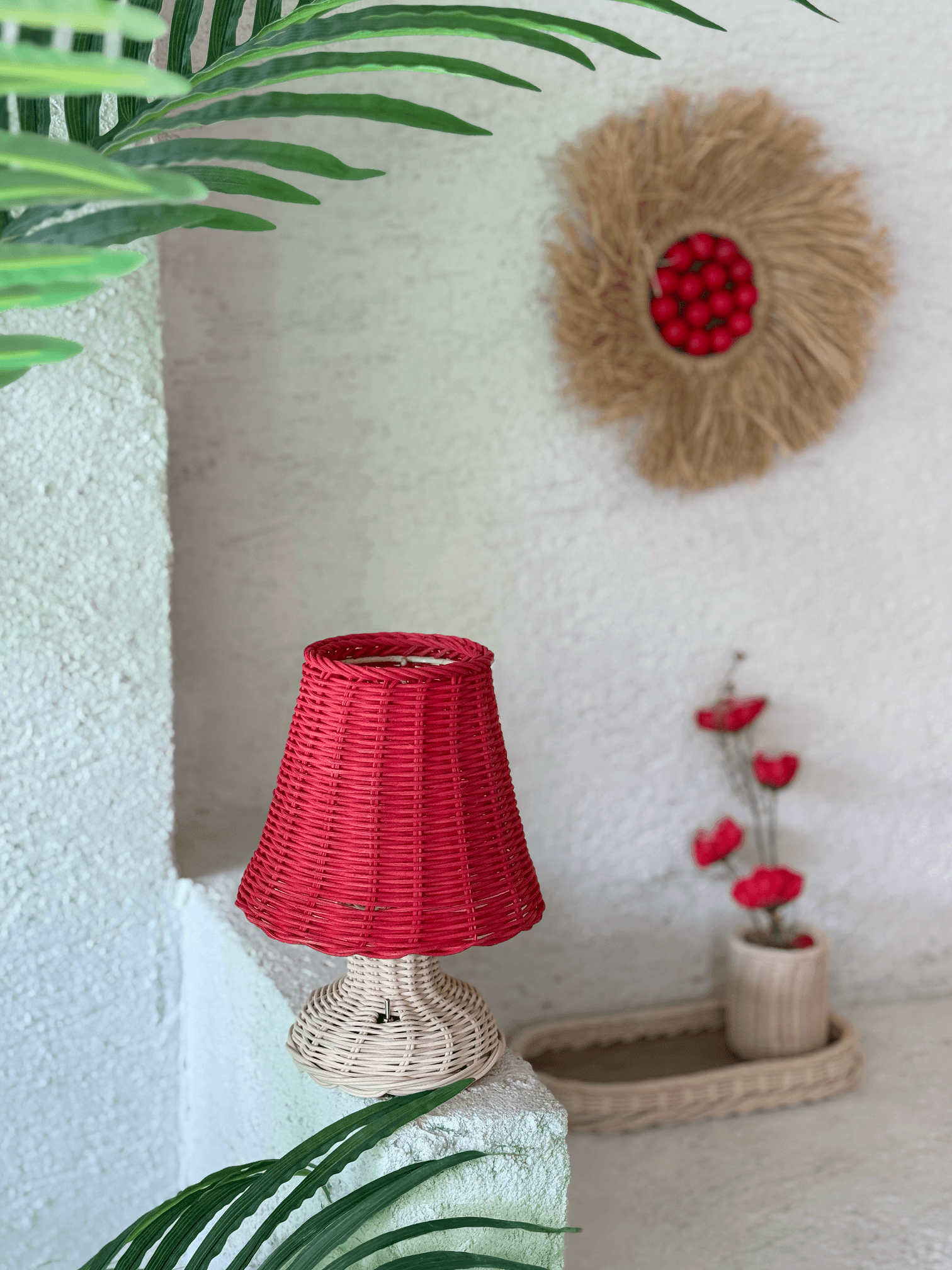 Kırmızı Rattan & Bambu Masa Üstü Kablosuz Pilli Abajur Alt- Üst Rattan Masa Lambası