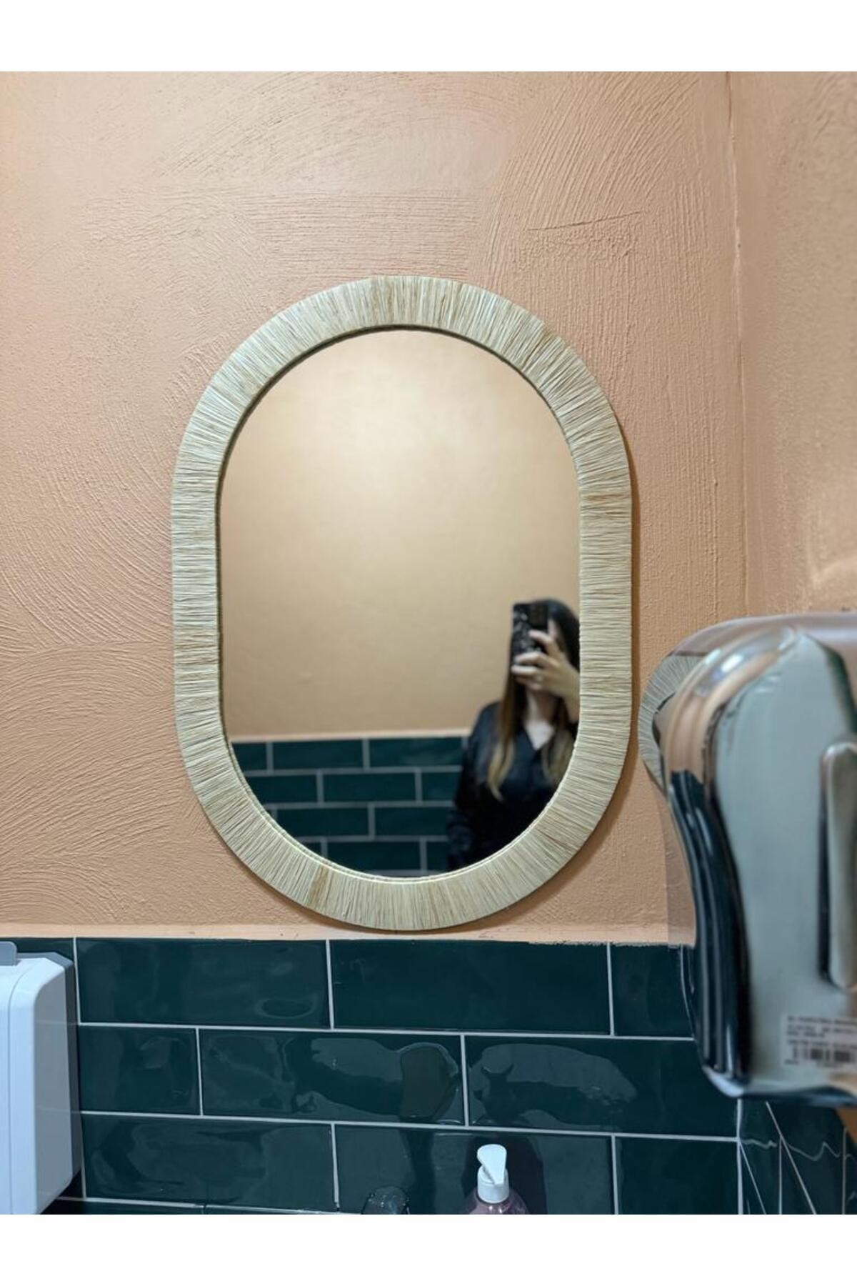 Dekoratif Oval Doğal Rafya Hasır Duvar Aynası (70 cm)