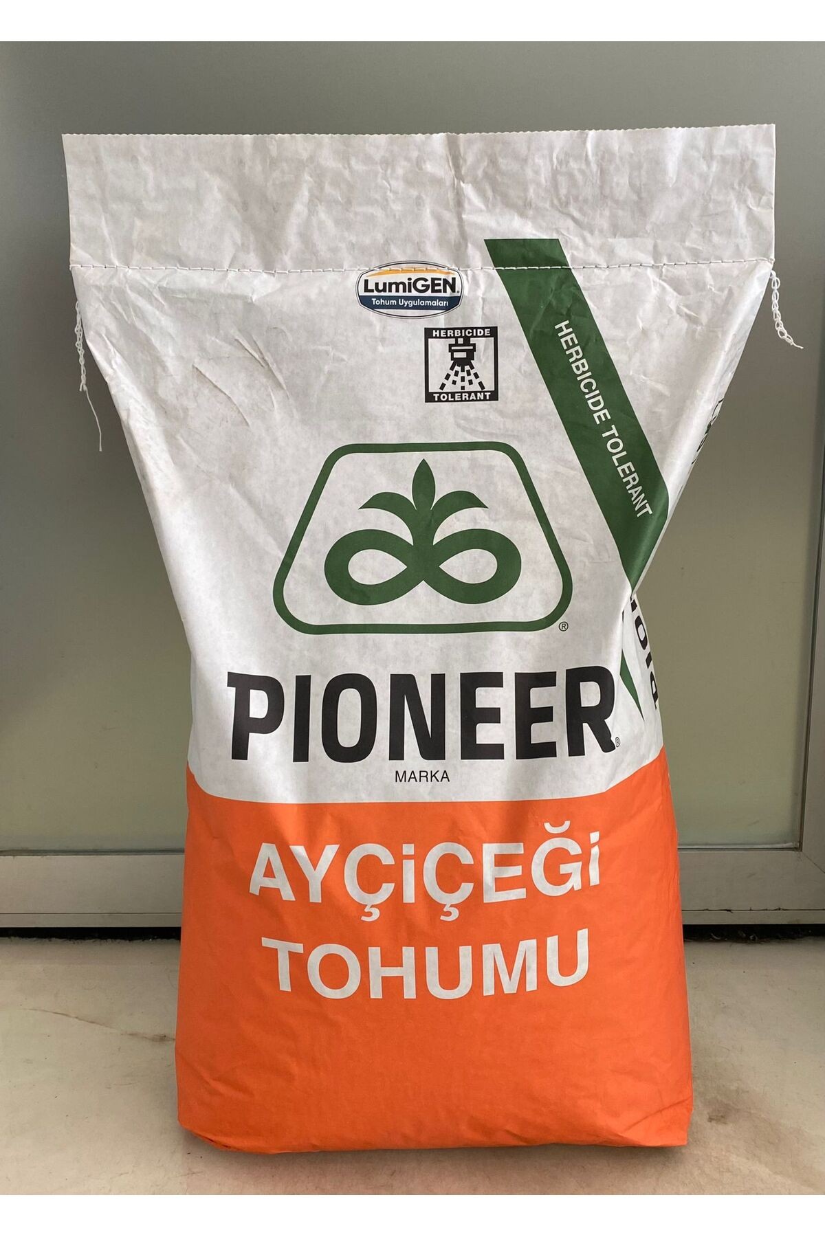 AYÇİÇEK TOHUMU P 64 LP130