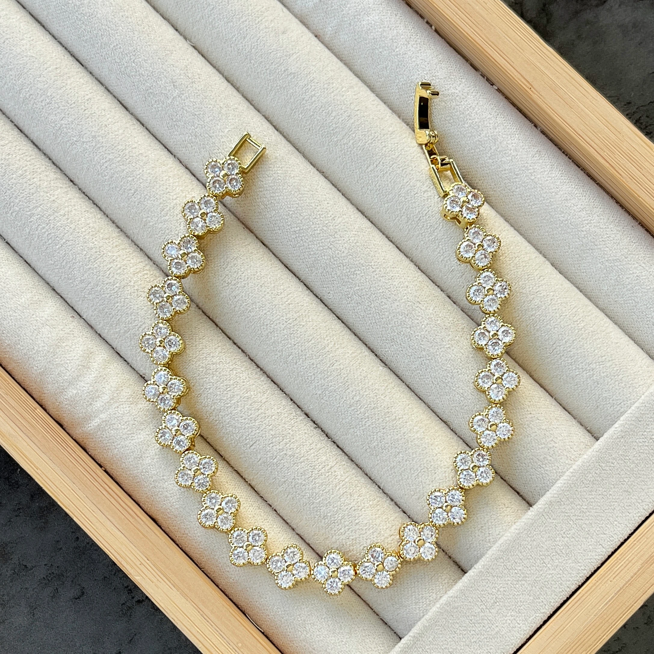 Çelik Taşlı Yonca Bileklik - 14K - Gold