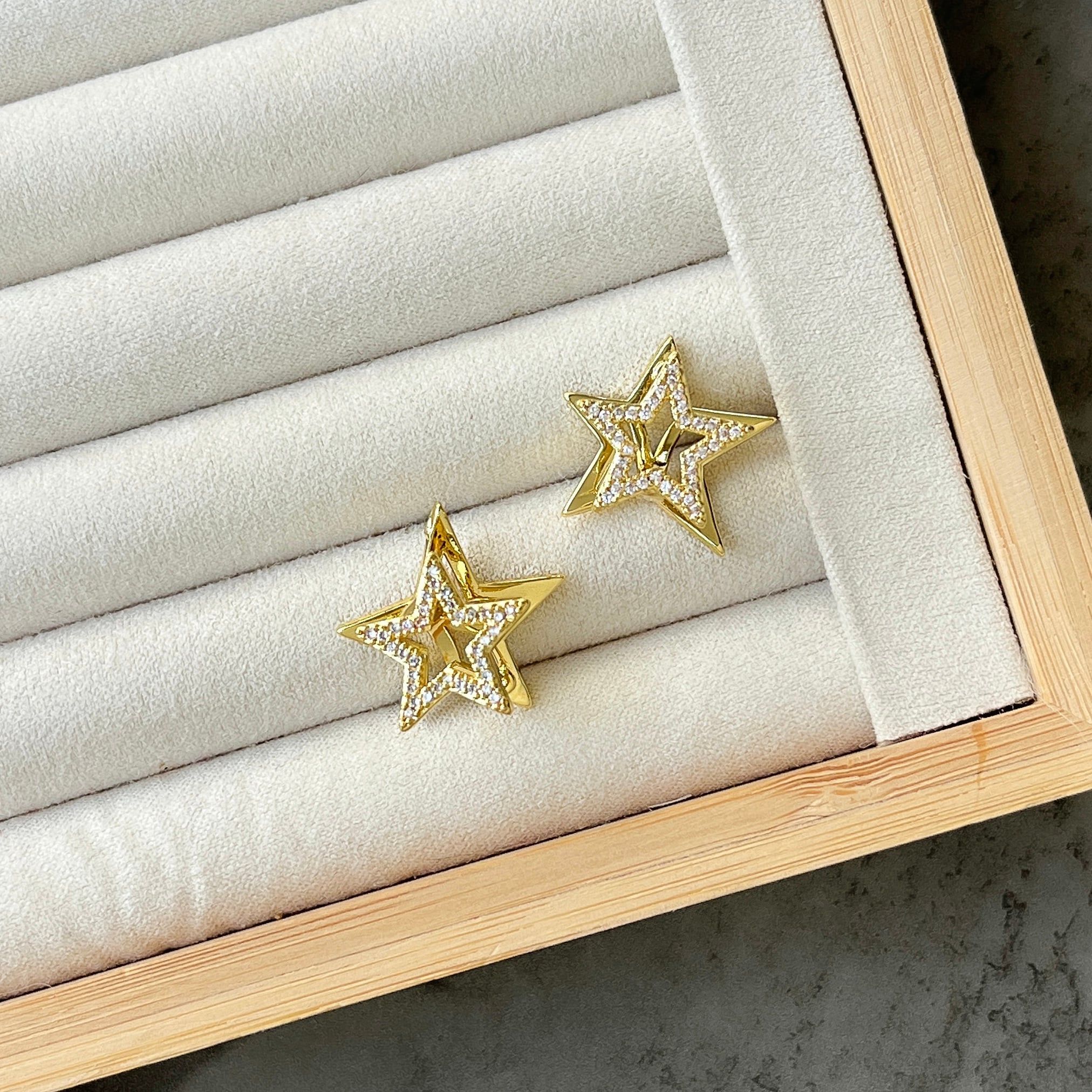 Zirkon Taşlı Yıldız Küpe 14K