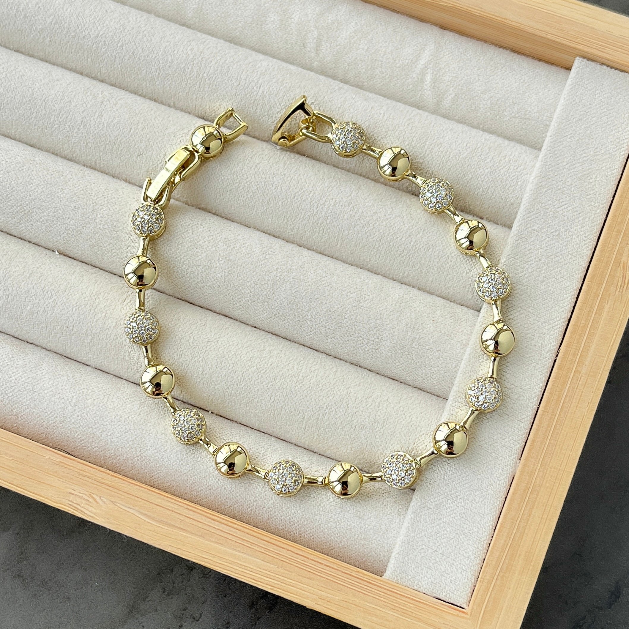 Dairesel Model Bileklik - 14K