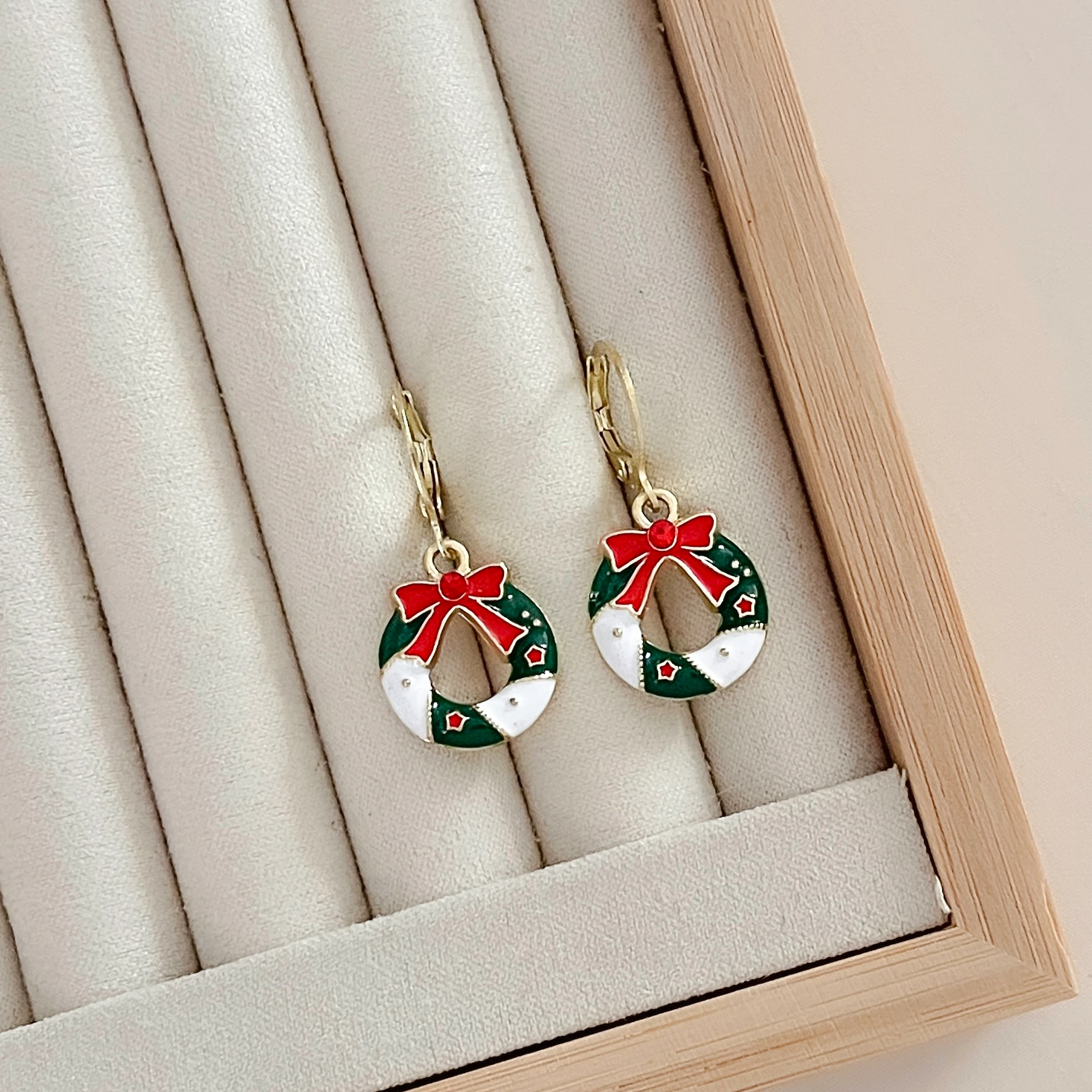 Yeni Yıl Küpe Modelleri - Çelenk