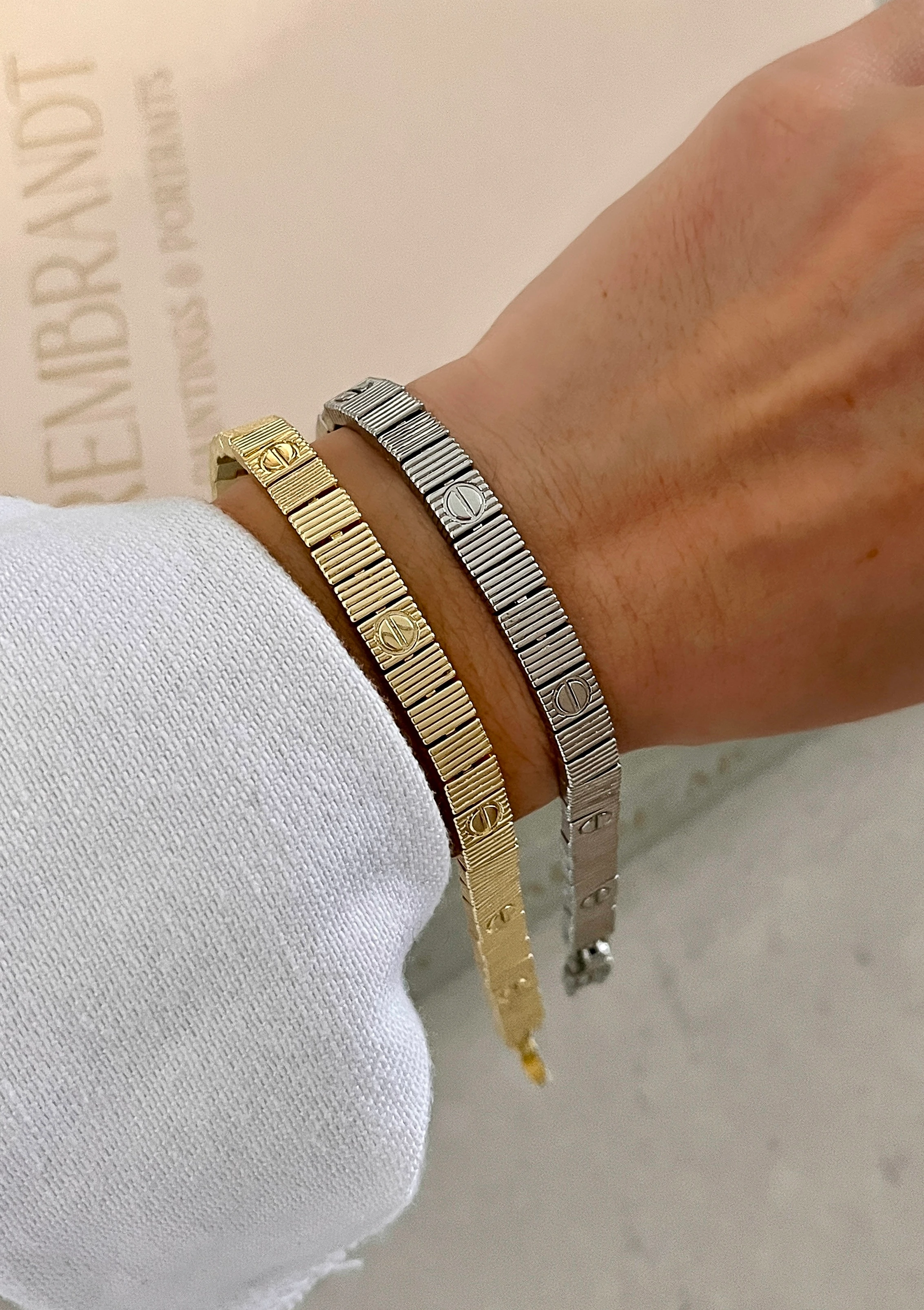 Yeni Seri Marka Model Bileklik - Gold