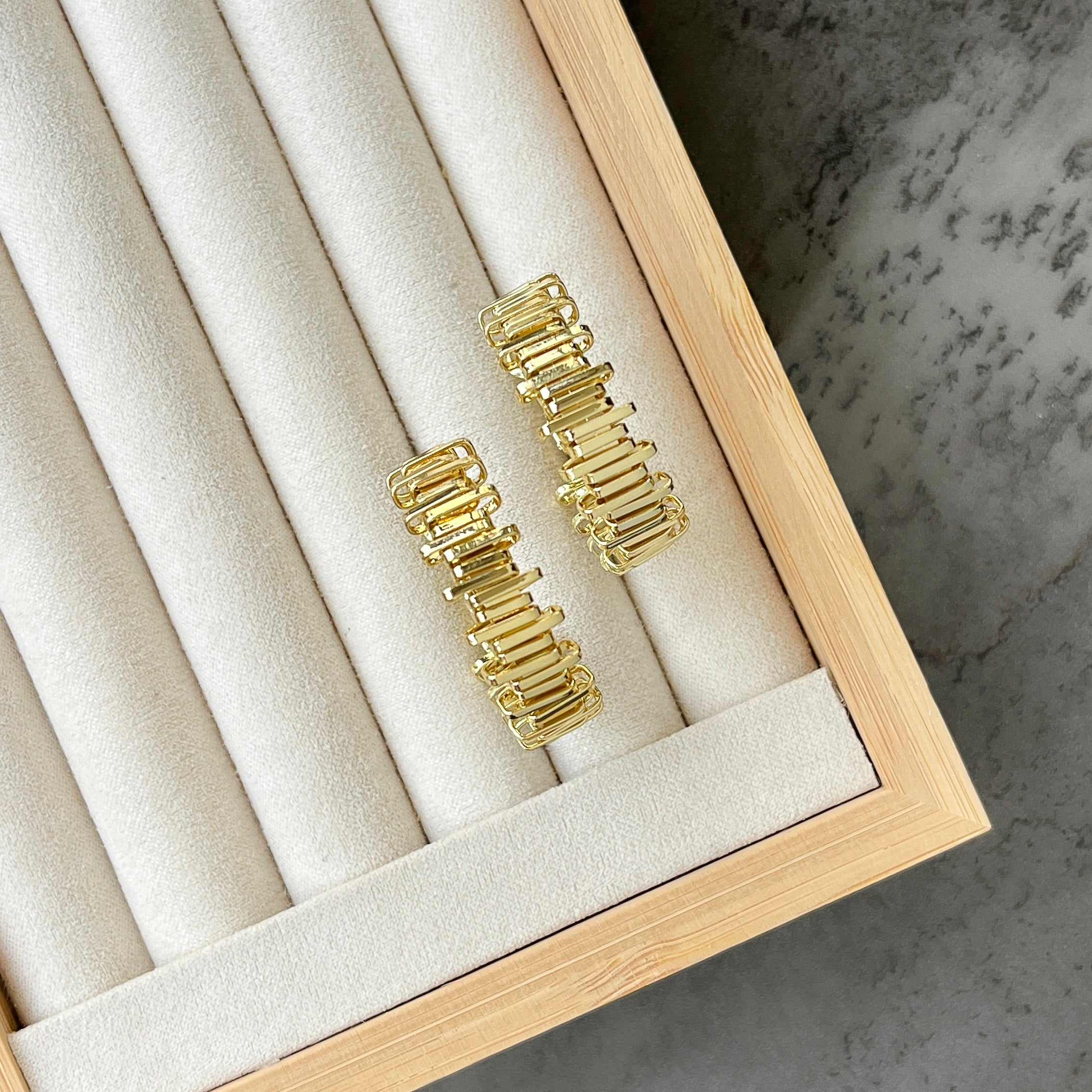 Zigzag Modern Küpe 14K
