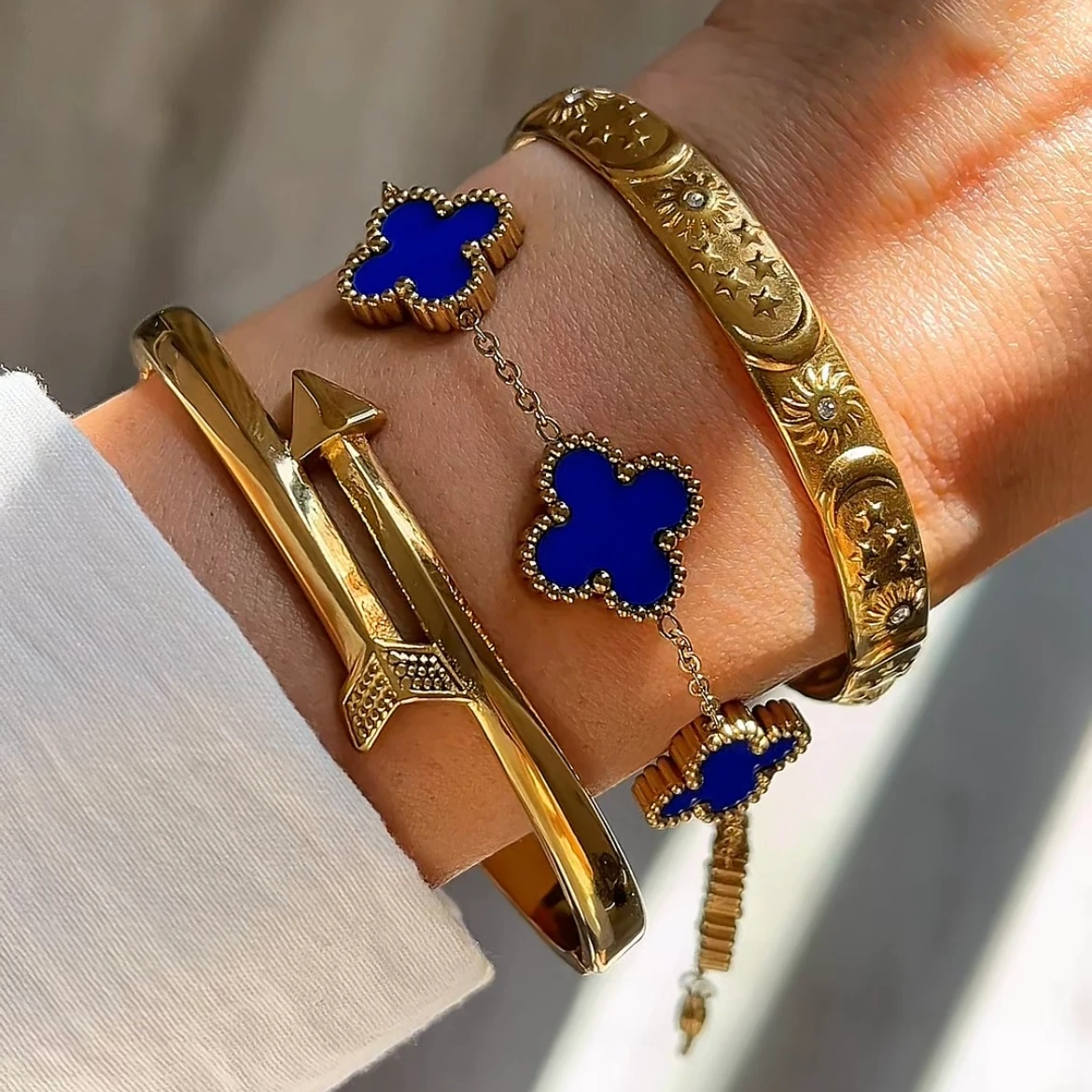 Çelik 5 Yoncalı Bileklik - Lacivert