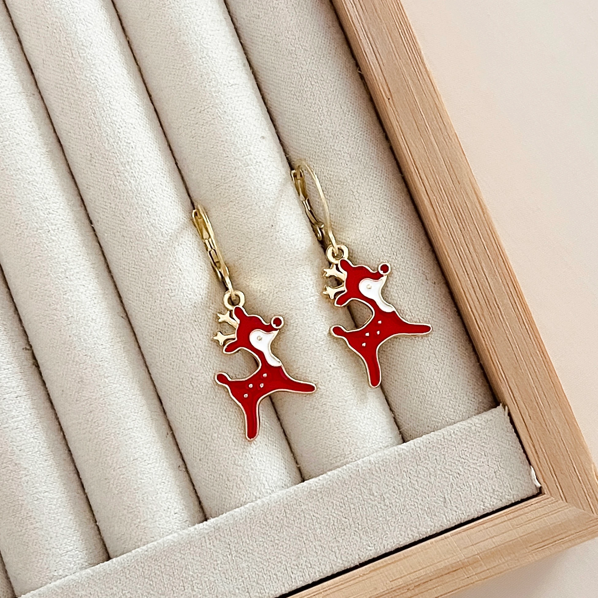 Yeni Yıl Küpe Modelleri - Kırmızı Geyik