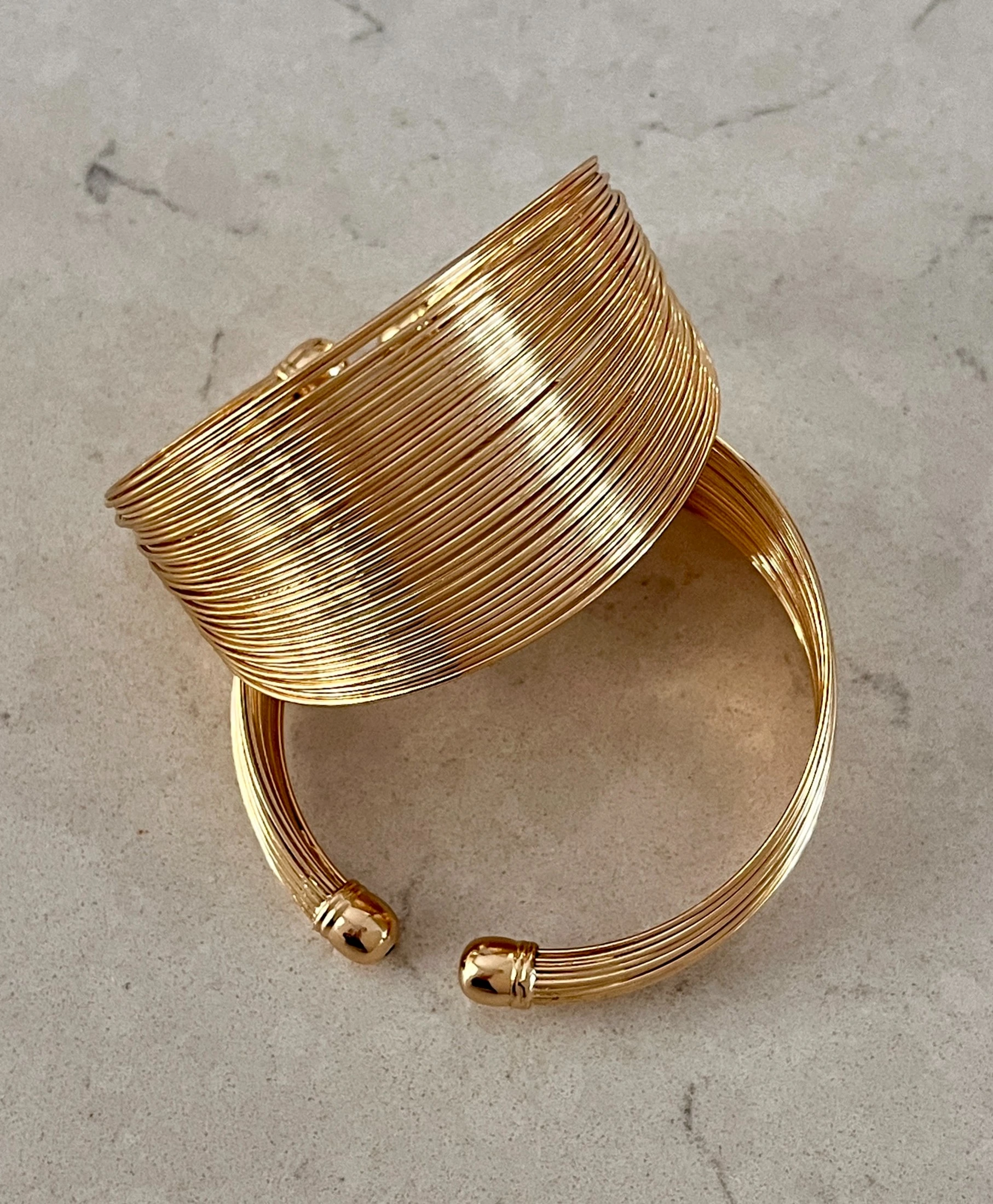 Sık Sarım Tel Bileklik