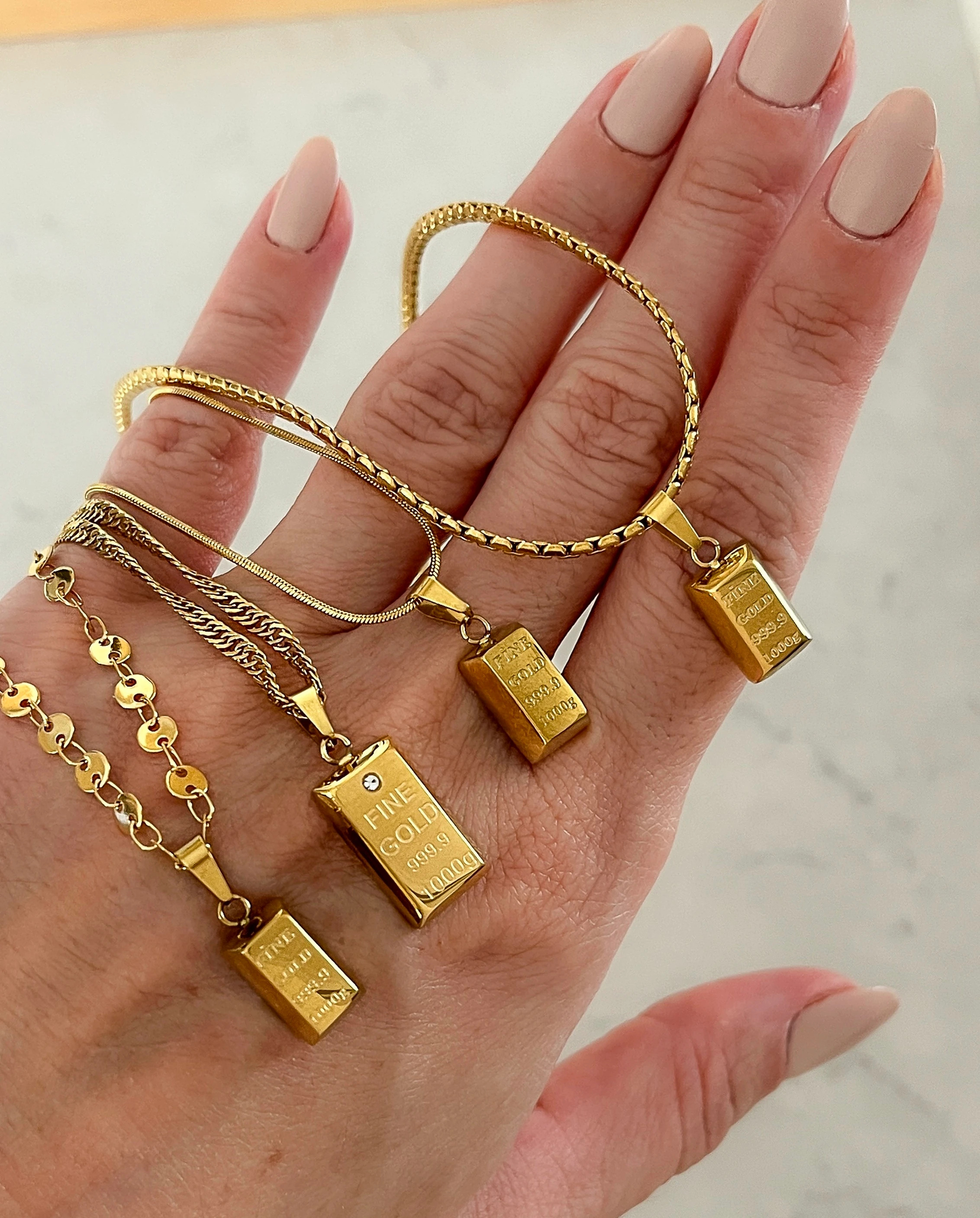 Çelik Kalın Zincir Külçe Altın Kolye