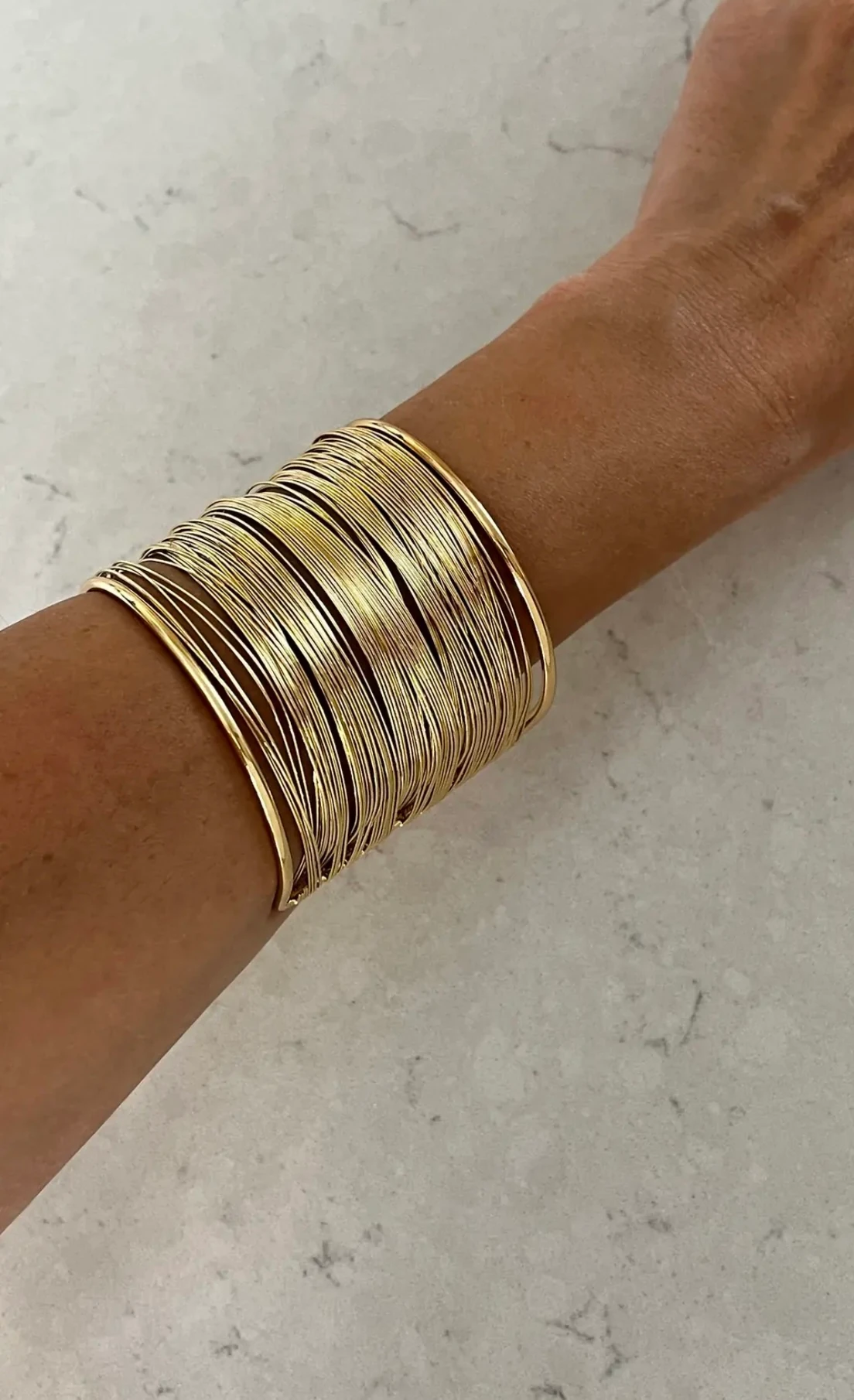 Geniş Sarım Tel Bileklik