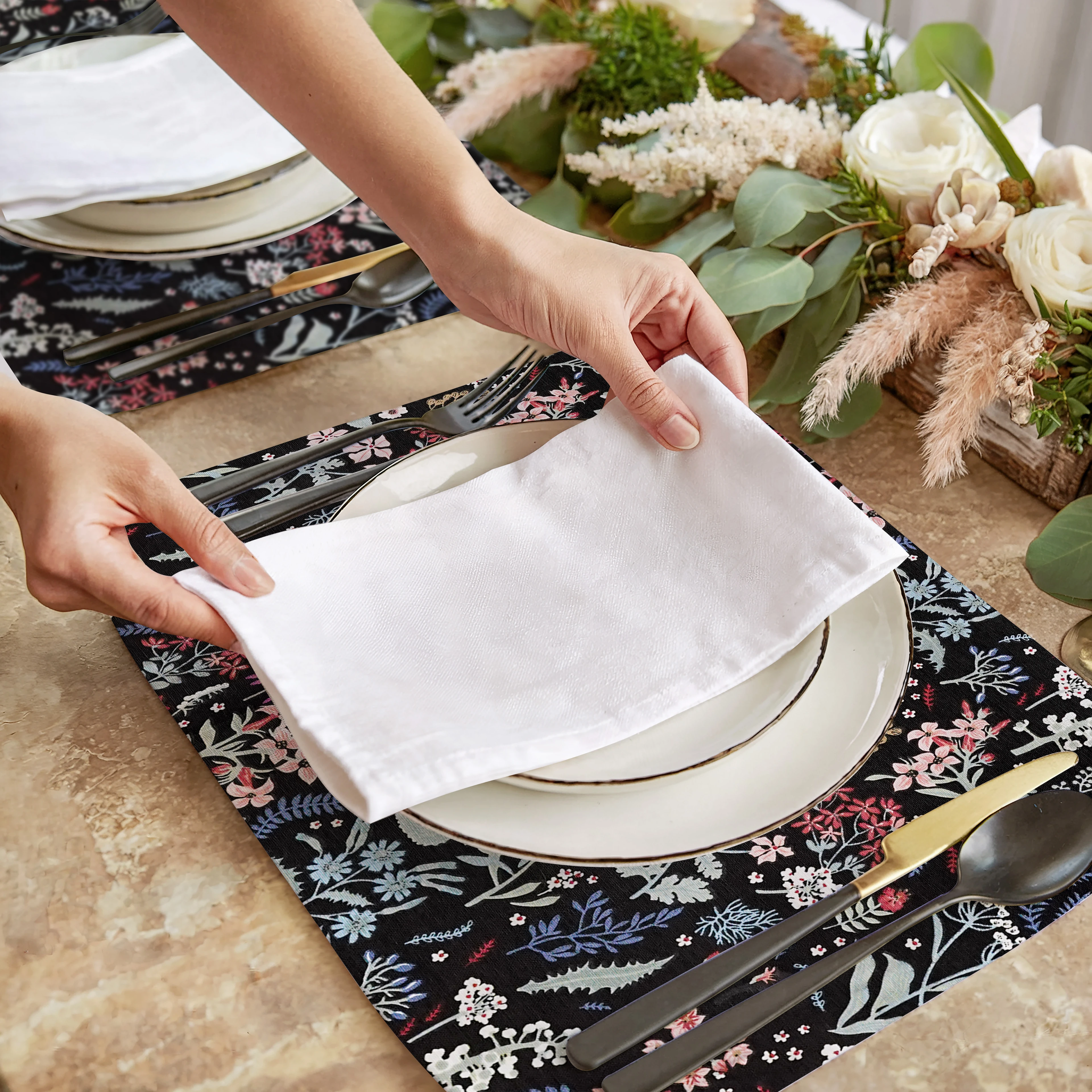 Çiçek Bahçesi Keten Servis Altlığı 6 Adet