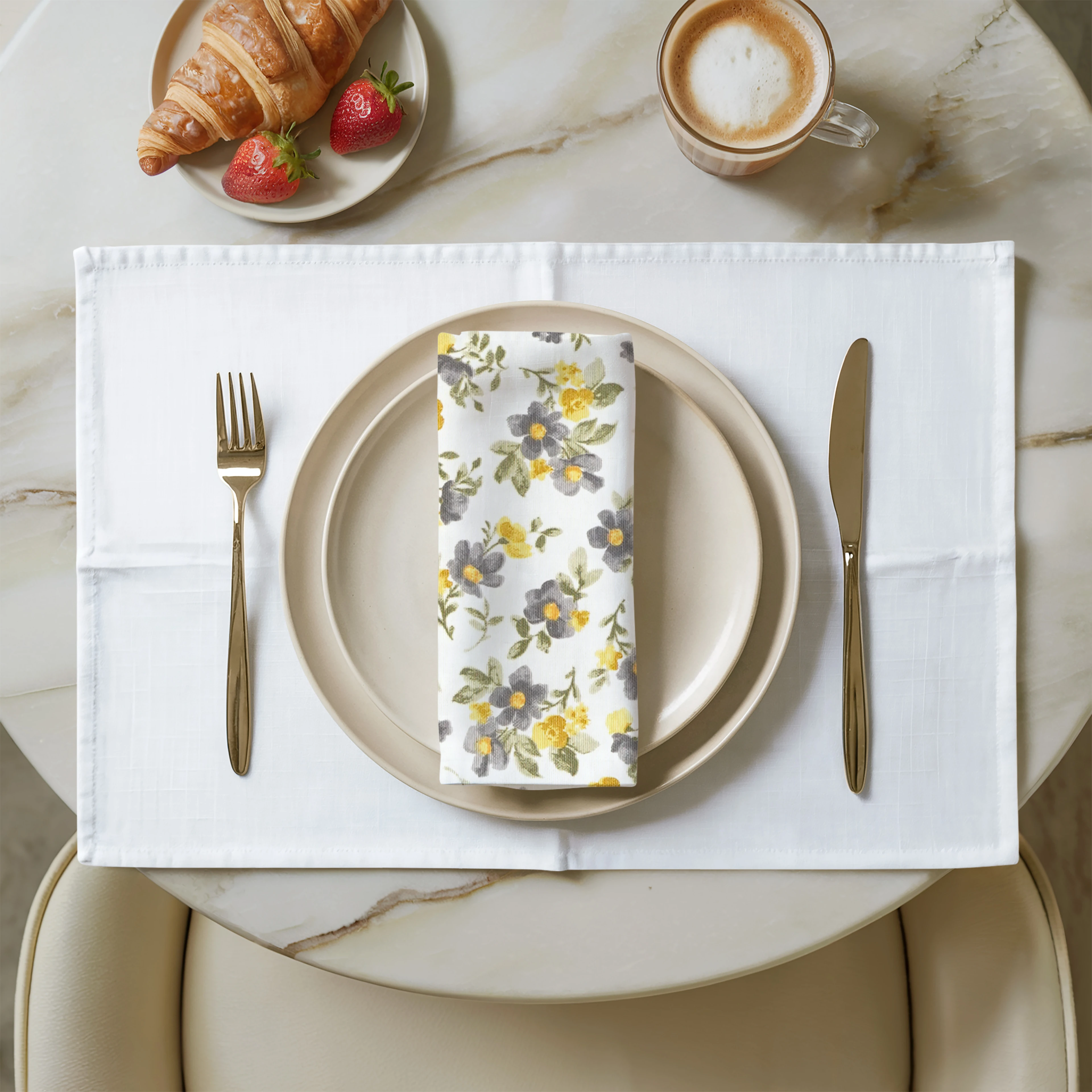 Çiçek Desenli Keten Peçete