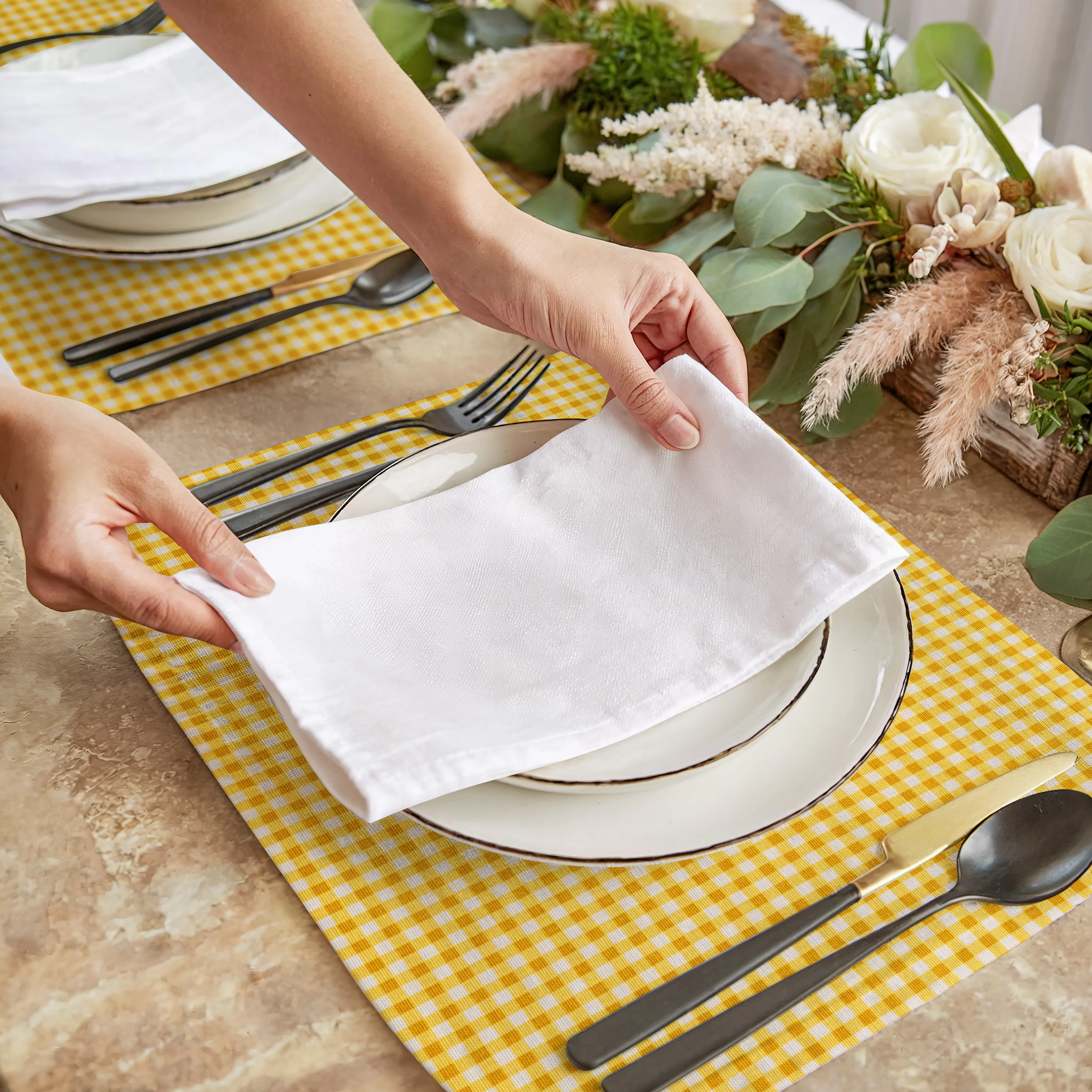 Sarı Pötikare Desenli Keten Servis Altlığı 6 Adet