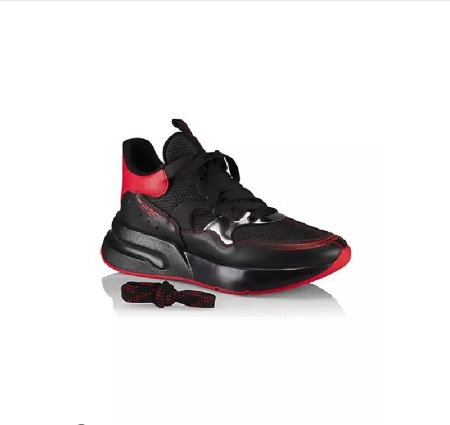 Oversized Runner Low-top Sneakers