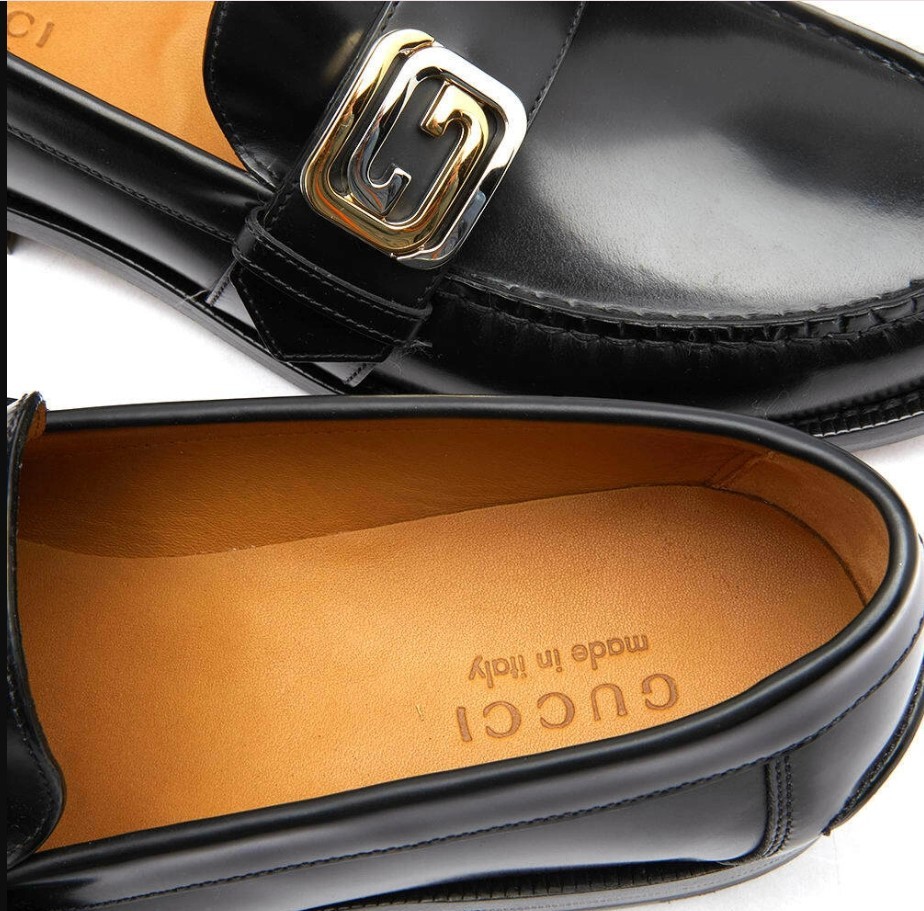 Interlocking G Leather Loafers