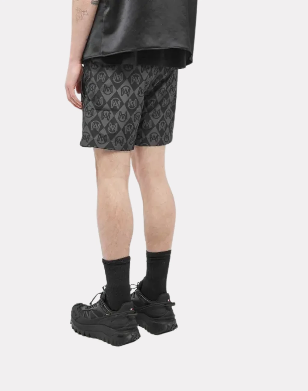 Monogram Desenli  Deniz Şortu