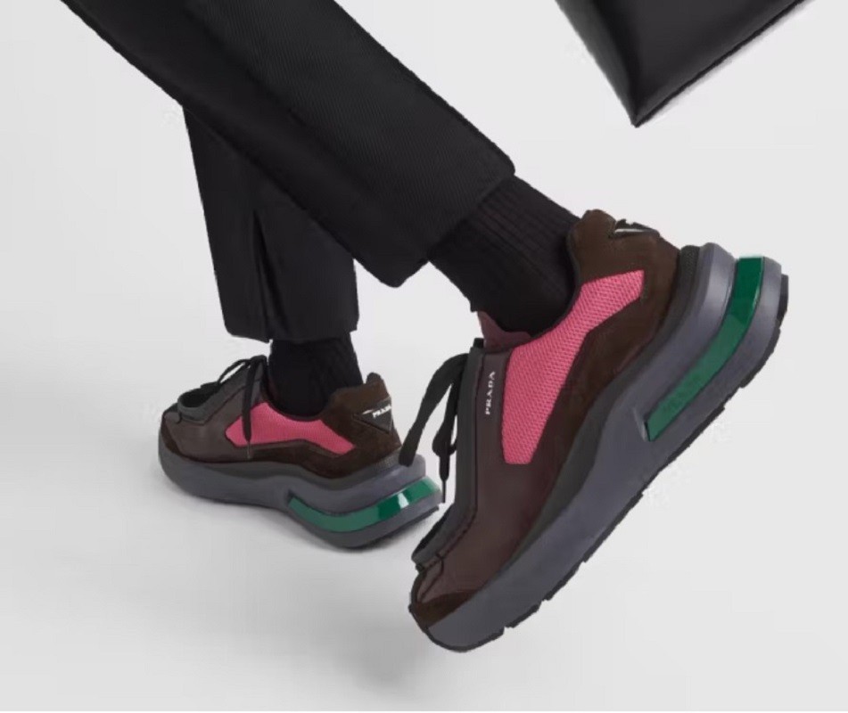 Panelli Yuvarlak Burunlu Kalın Taban Sneakers