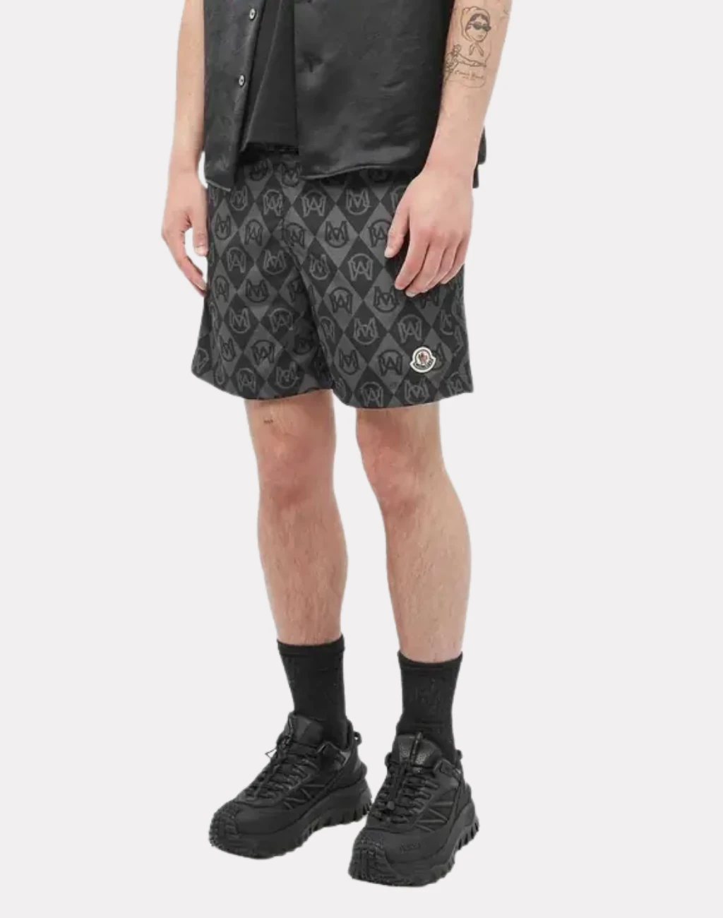 Monogram Desenli  Deniz Şortu