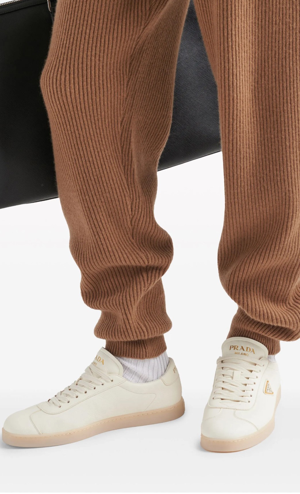 Komple Deri Metal Logolu Erkek Sneakers