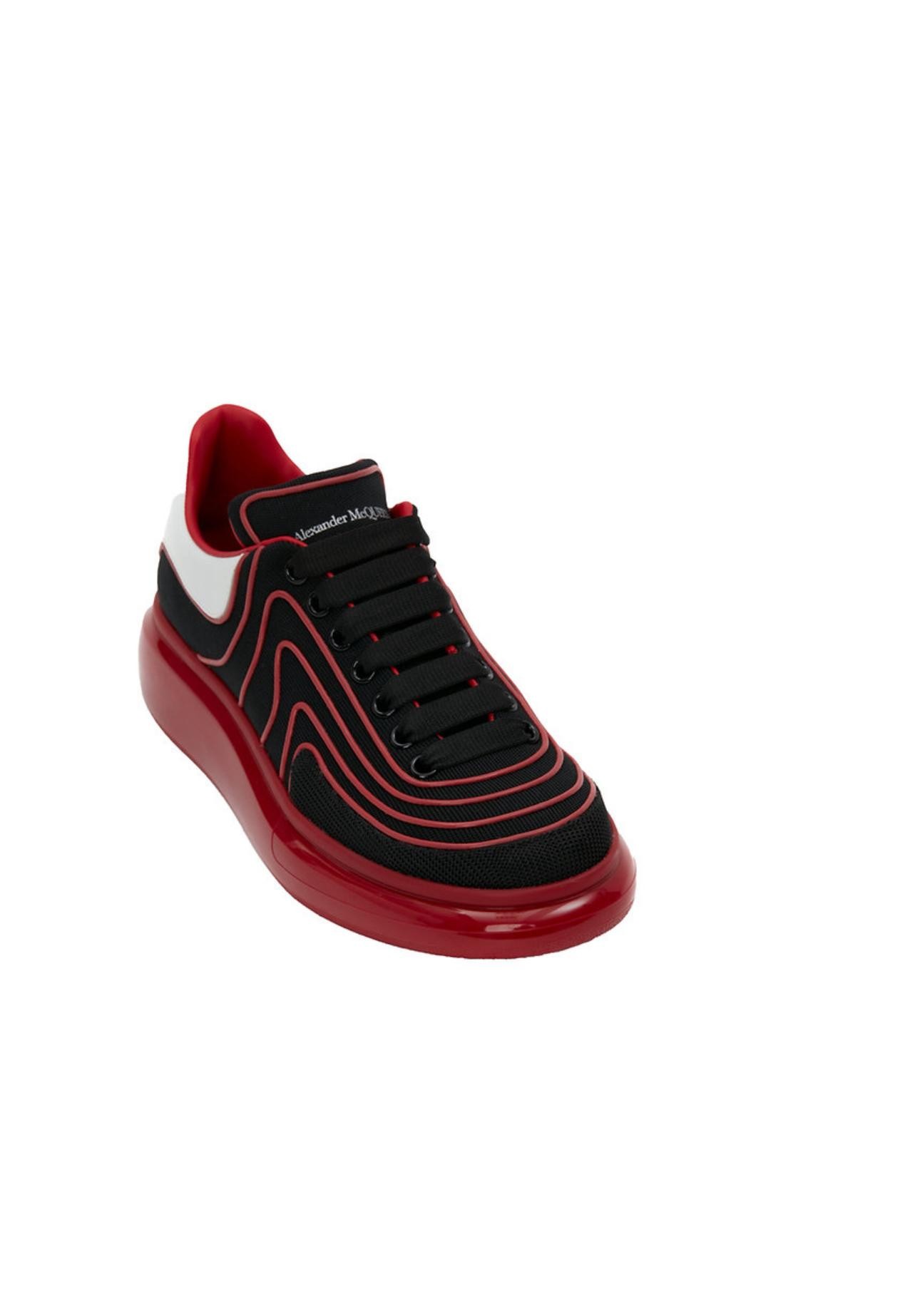 WAVES KNIT OVERSIZED SNEAKER IN BLACK/RED