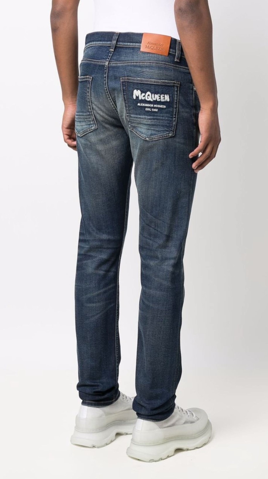 Men Graffiti Denim Jeans in Washed Blue