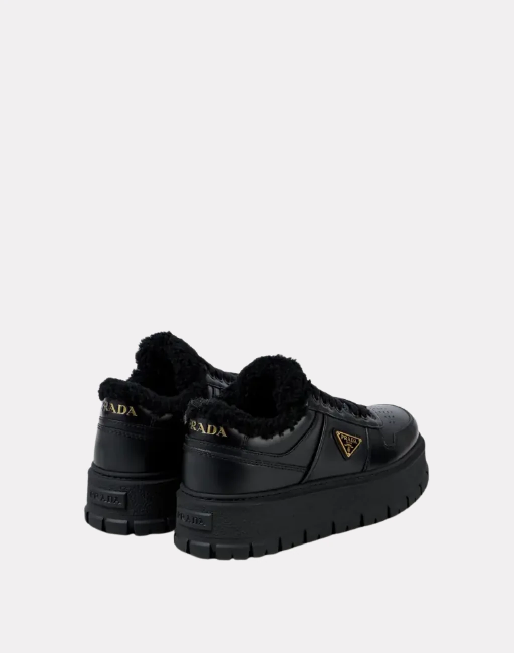 Kalın Taban Parlak Deri Kadın Sneakers