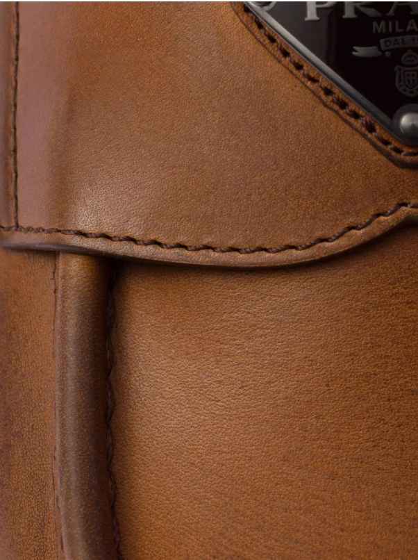 Komple Deri Metal Logo Detaylı Loafers