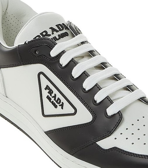 District Leather Sneakers In White/Black