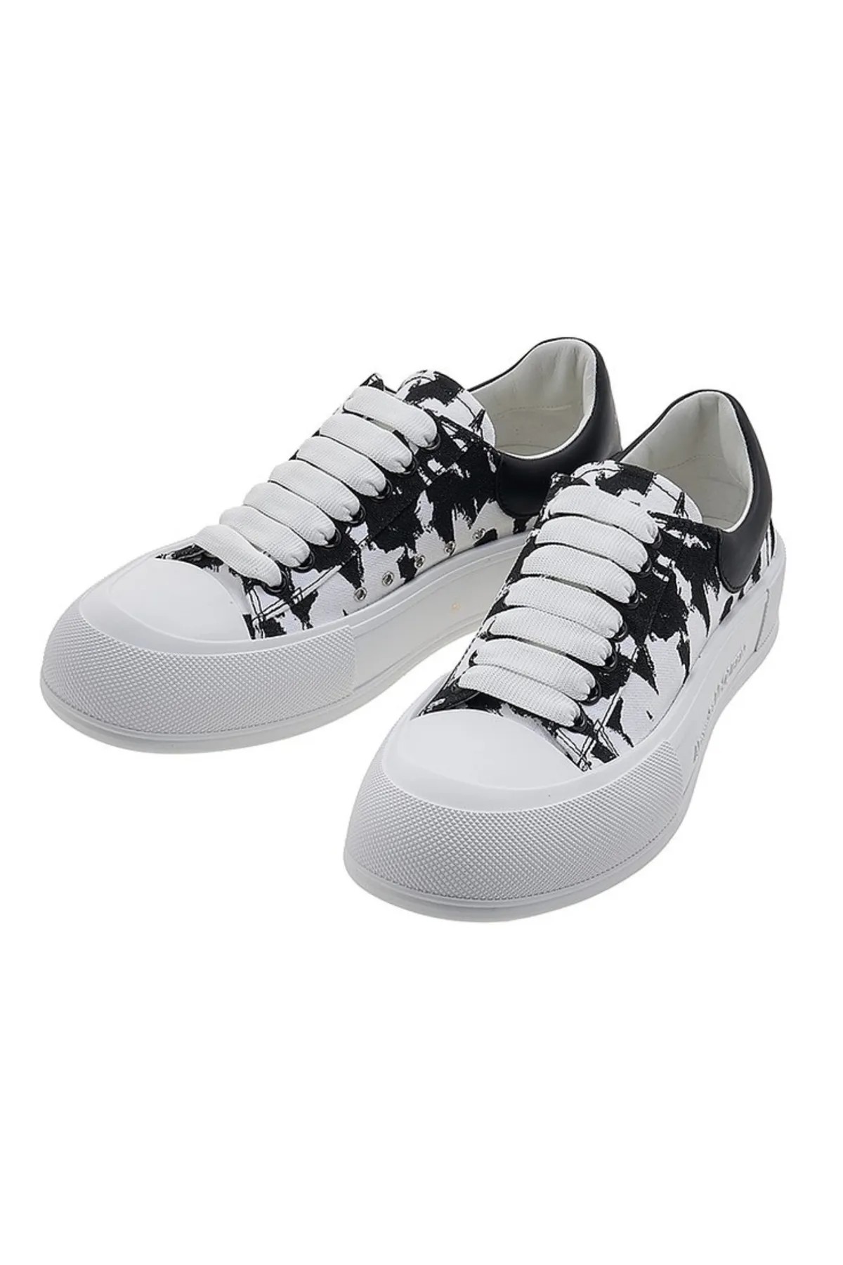 Plimsoll ‘Geaffiti’ Leather sneakers