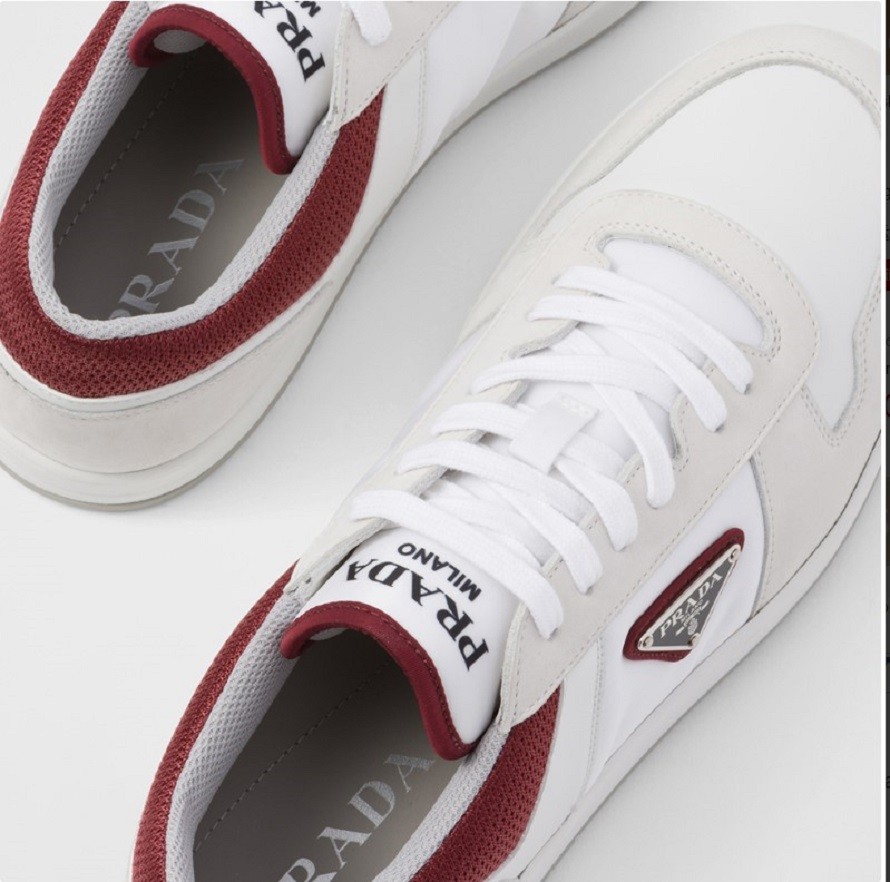 District Leather Sneakers In White/Burgundy