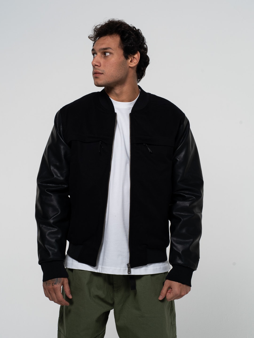 BOMBER JACKET BLACK