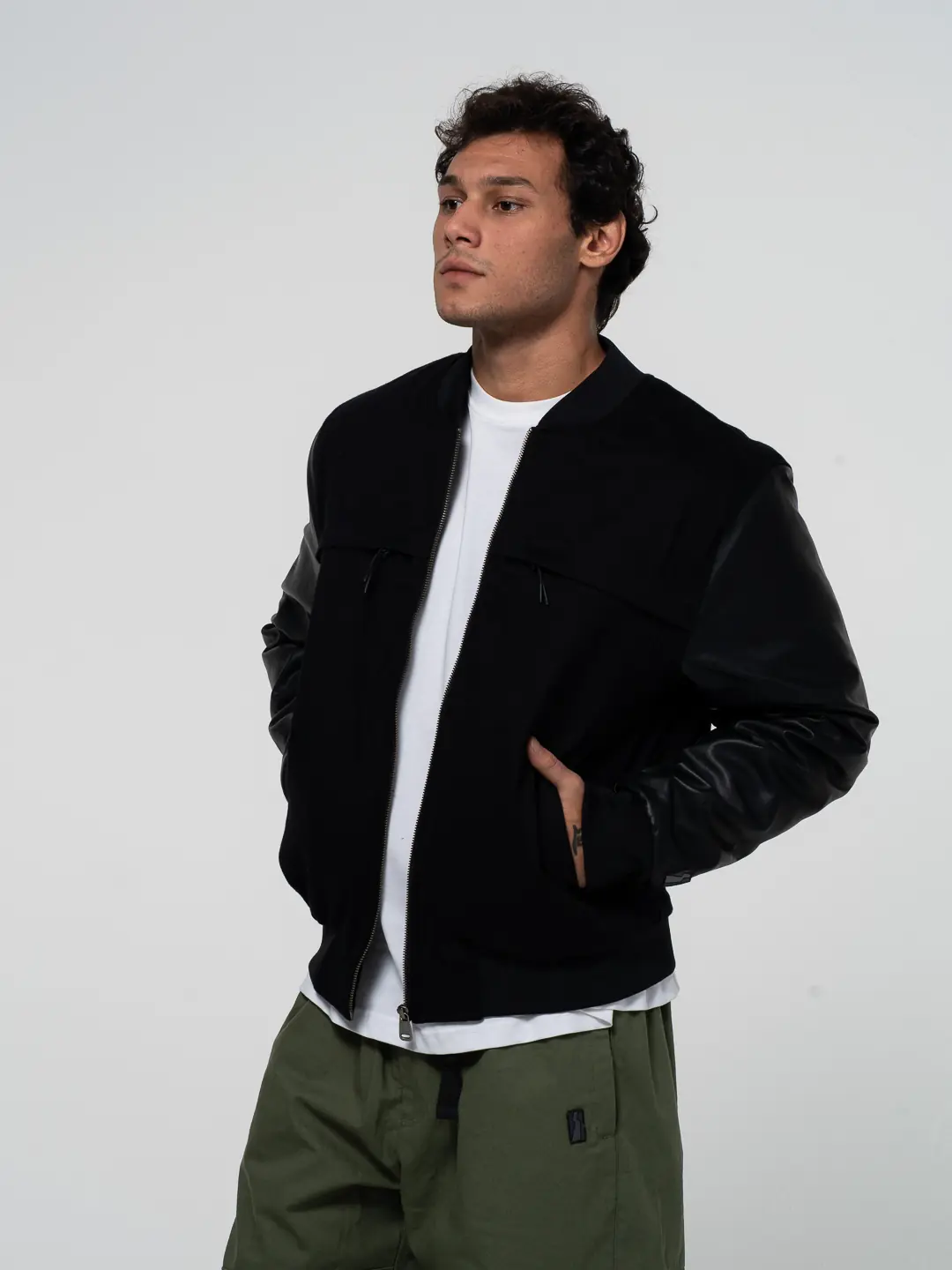 Bomber Jacket Black - Zamansız Bir Klasik