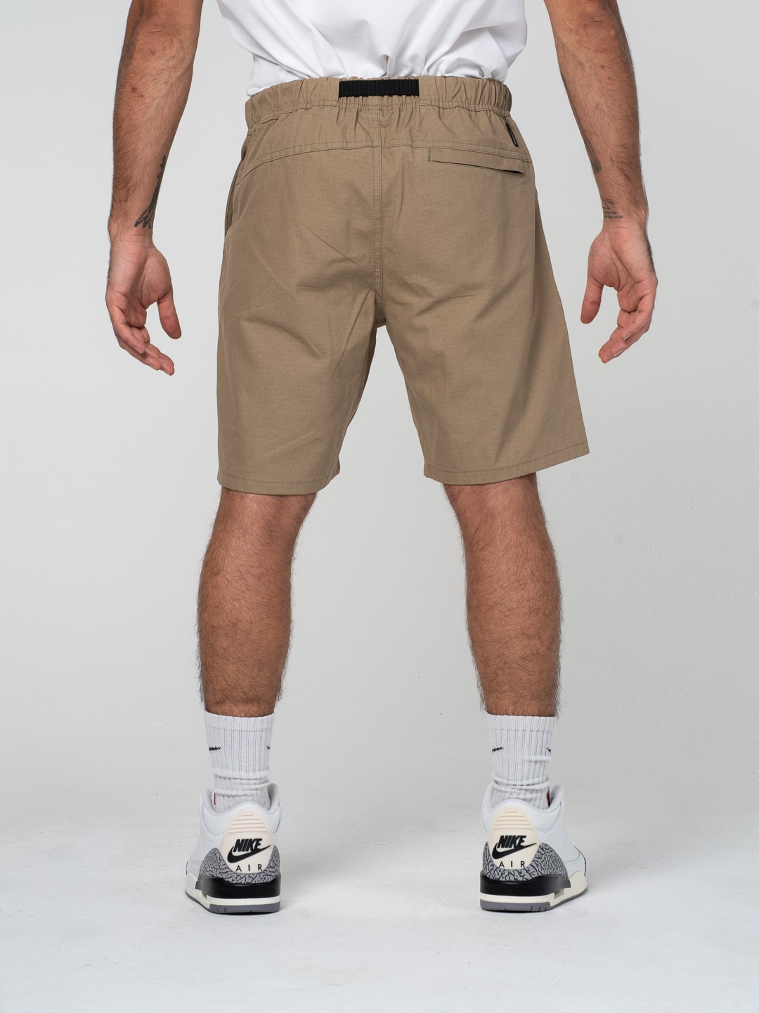 SHORT SAND