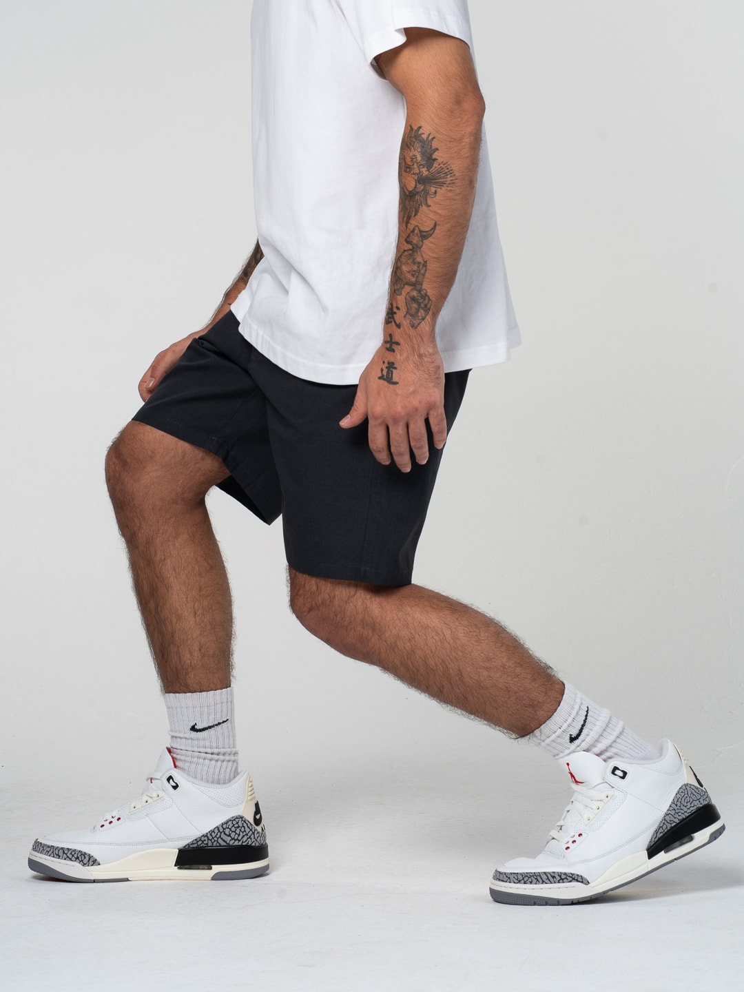 SHORT ANTHRACITE