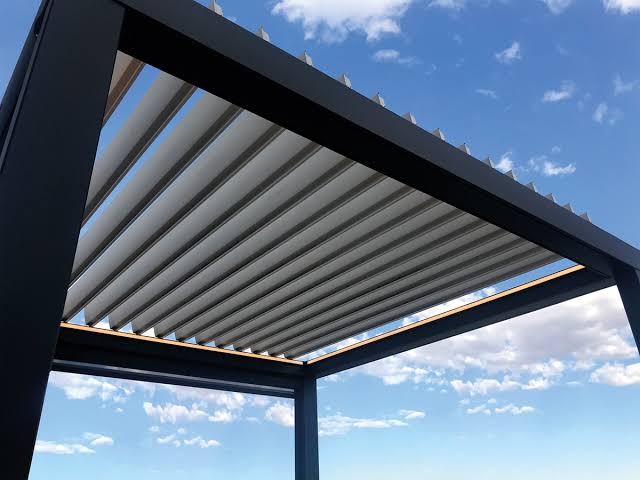 BİOKLİMATİK PERGOLA SİSTEMLERİ