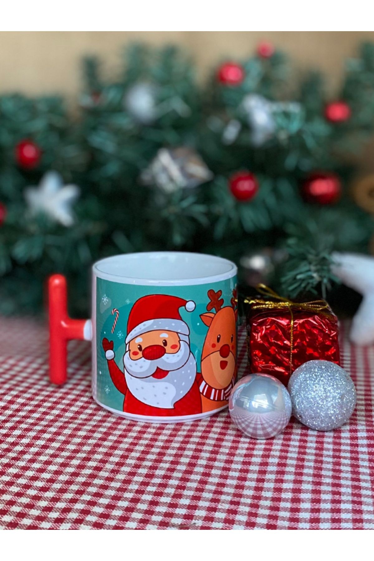 İsme Özel Çikolatalı Yeni Yıl Kupası, Noel Babalı T Kupa, Kişiye Özel Kupa, Yılbaşı Hediyesi