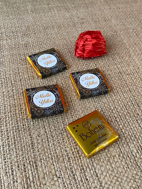 Siyah Kutuda Baston Şeker Hediyeli Yılbaşı Çikolatası, Yeni Yıl Hediyesi